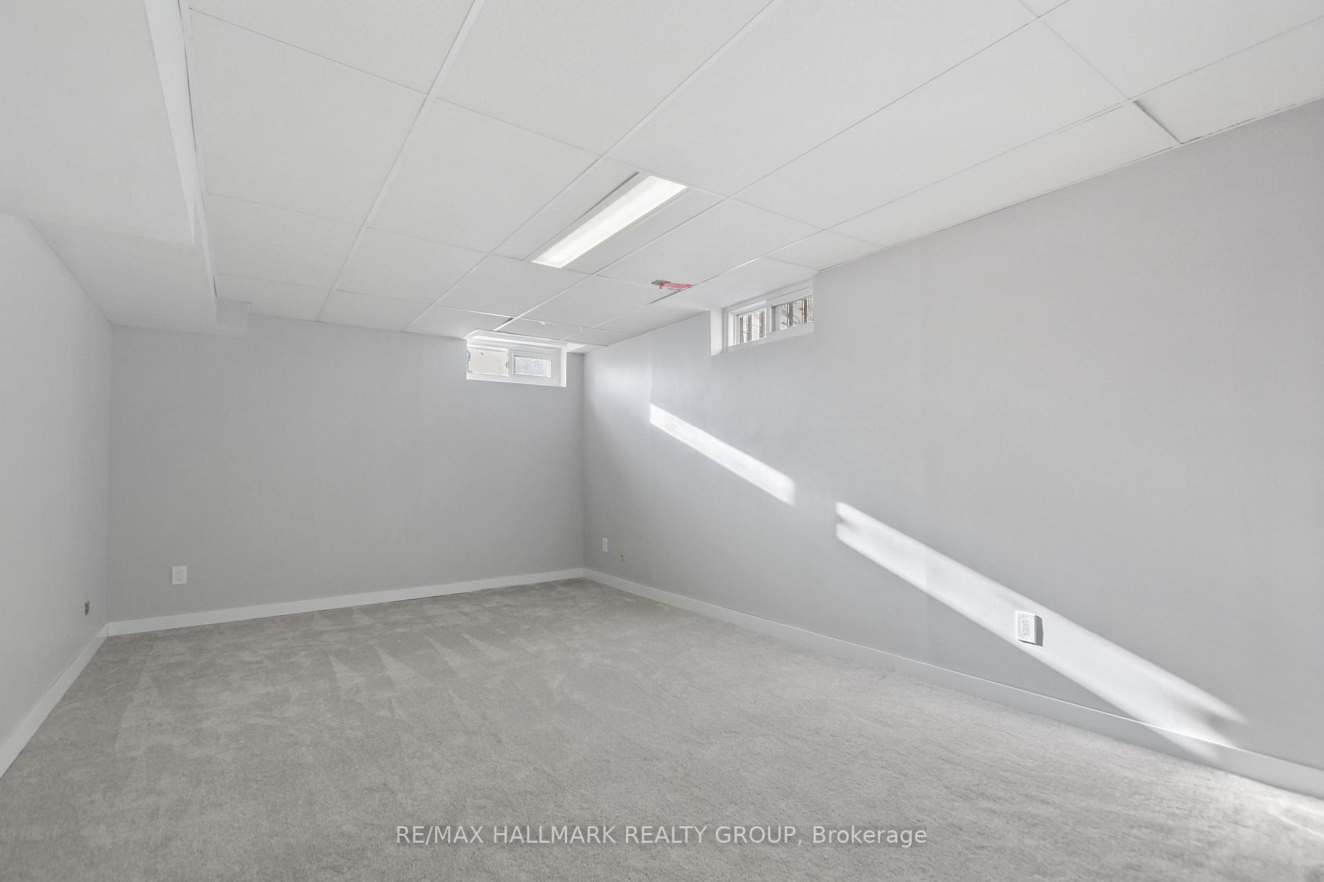 Photo 29 of 686 Mathieu Way, Ottawa, Fallingbrook/Pineridge — HOMEH