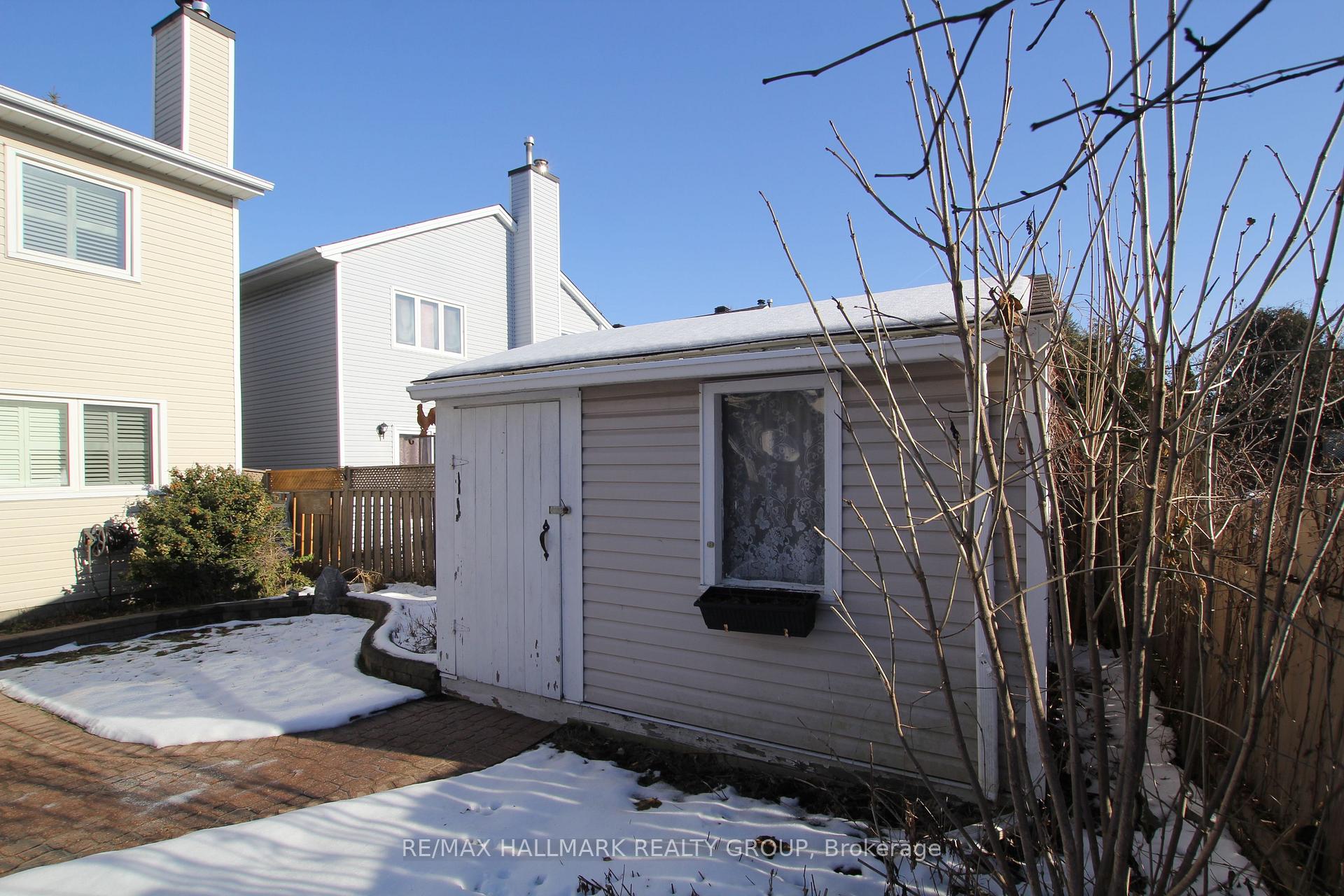Photo 32 of 686 Mathieu Way, Ottawa, Fallingbrook/Pineridge — HOMEH
