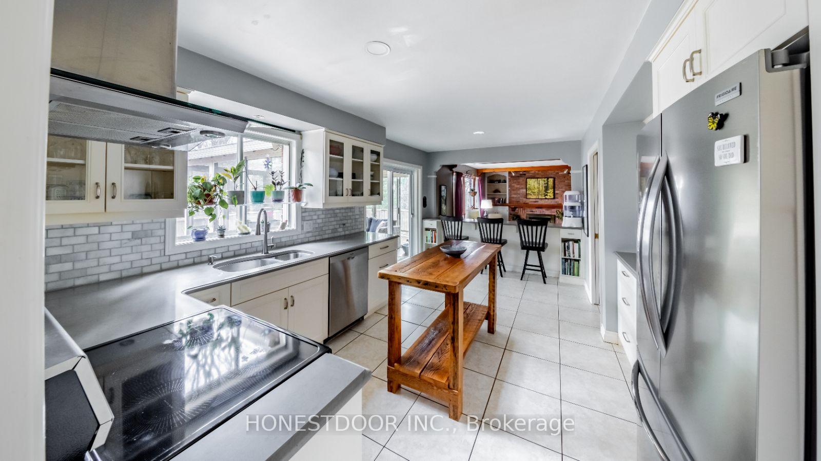Photo 6 of 39 Forest Hill Crescent, Pelham, Fonthill — HOMEH