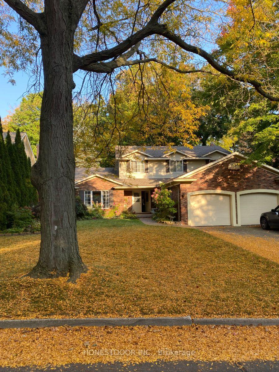 Photo 25 of 39 Forest Hill Crescent, Pelham, Fonthill — HOMEH