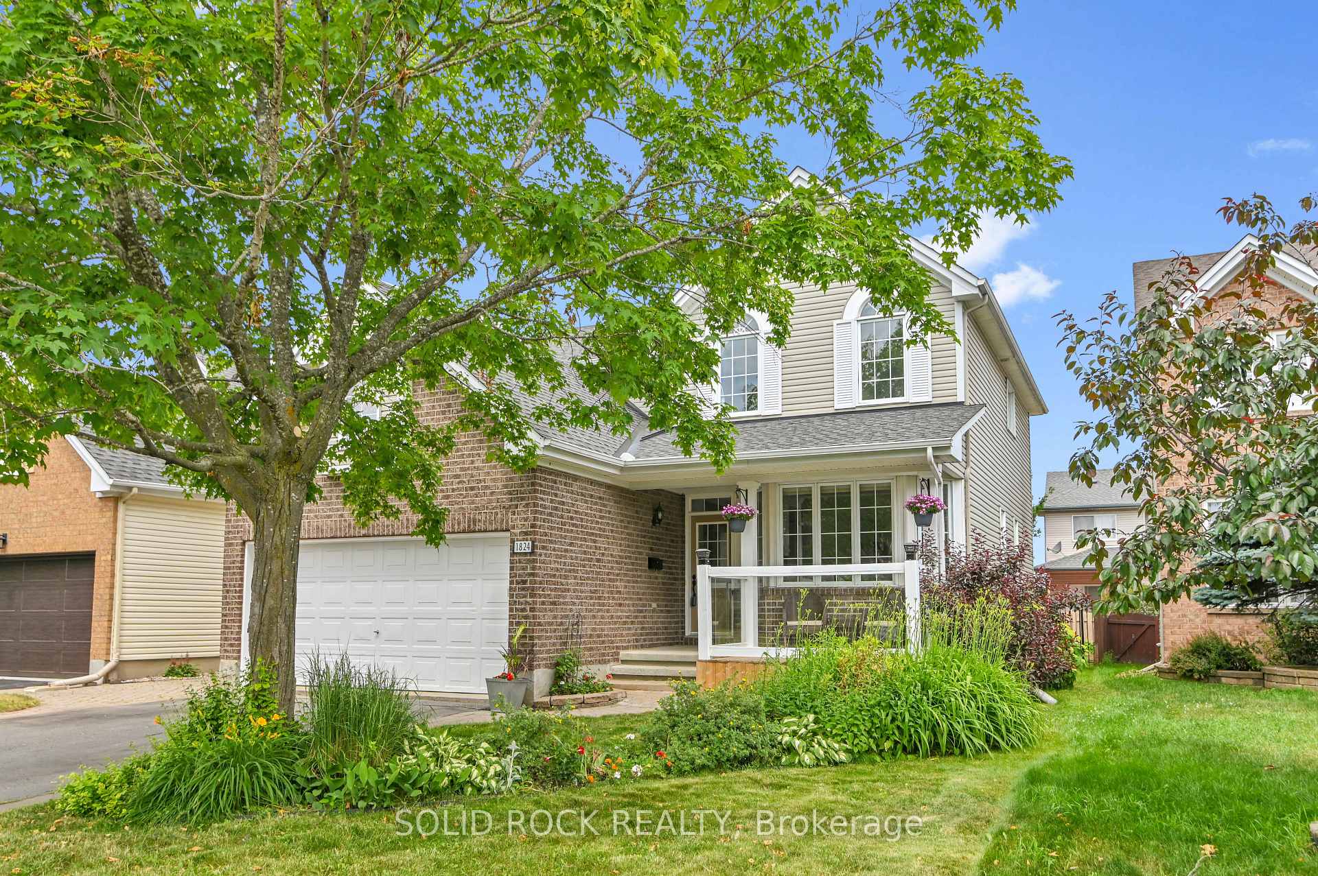 Photo 2 of 1824 McCallum Drive, Ottawa, Fallingbrook/Gardenway South — HOMEH