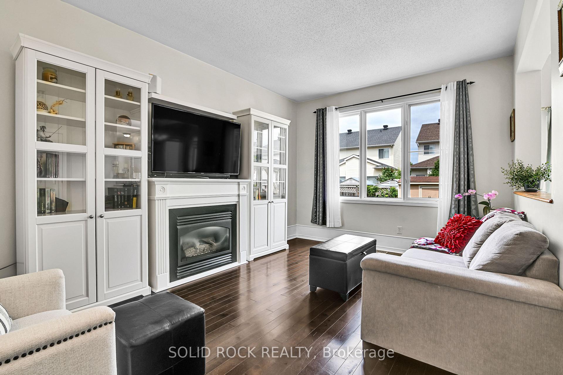 Photo 16 of 1824 McCallum Drive, Ottawa, Fallingbrook/Gardenway South — HOMEH
