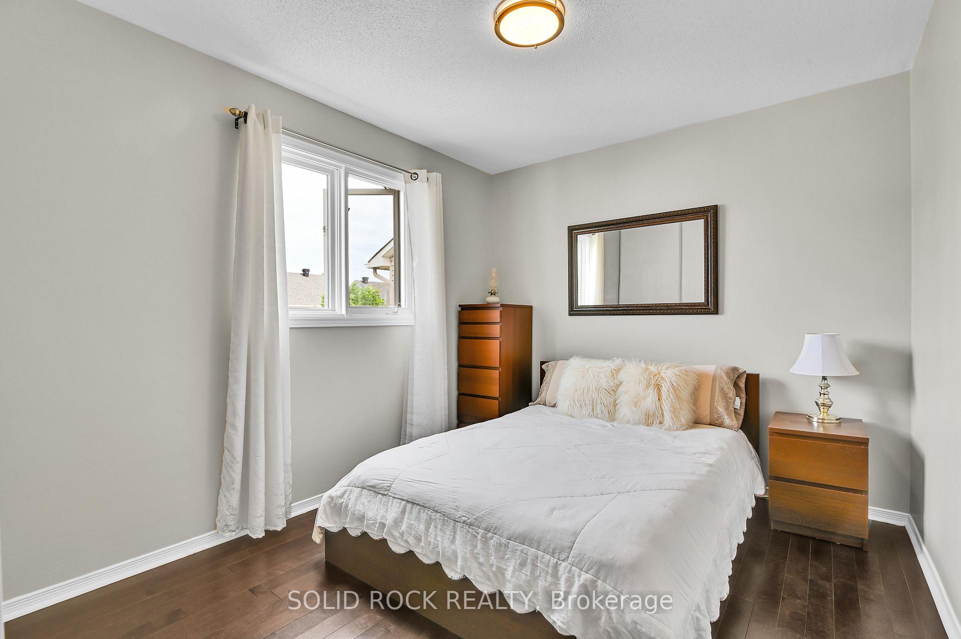 Photo 26 of 1824 McCallum Drive, Ottawa, Fallingbrook/Gardenway South — HOMEH