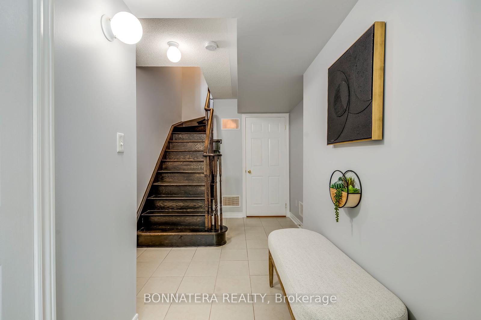 Photo 5 of 1102 Durno Court, Milton, Harrison — HOMEH