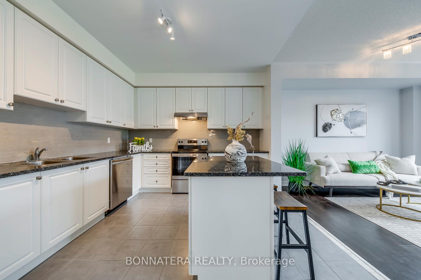 Photo 25 of 1102 Durno Court, Milton, Harrison — HOMEH