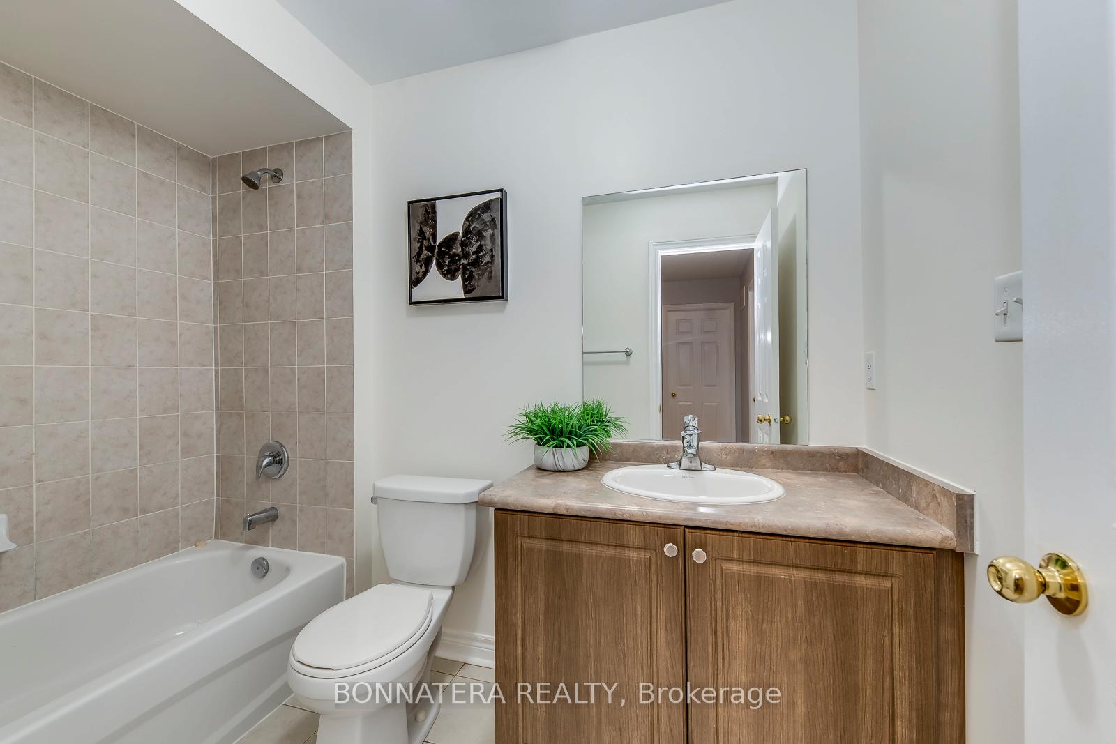 Photo 18 of 1102 Durno Court, Milton, Harrison — HOMEH