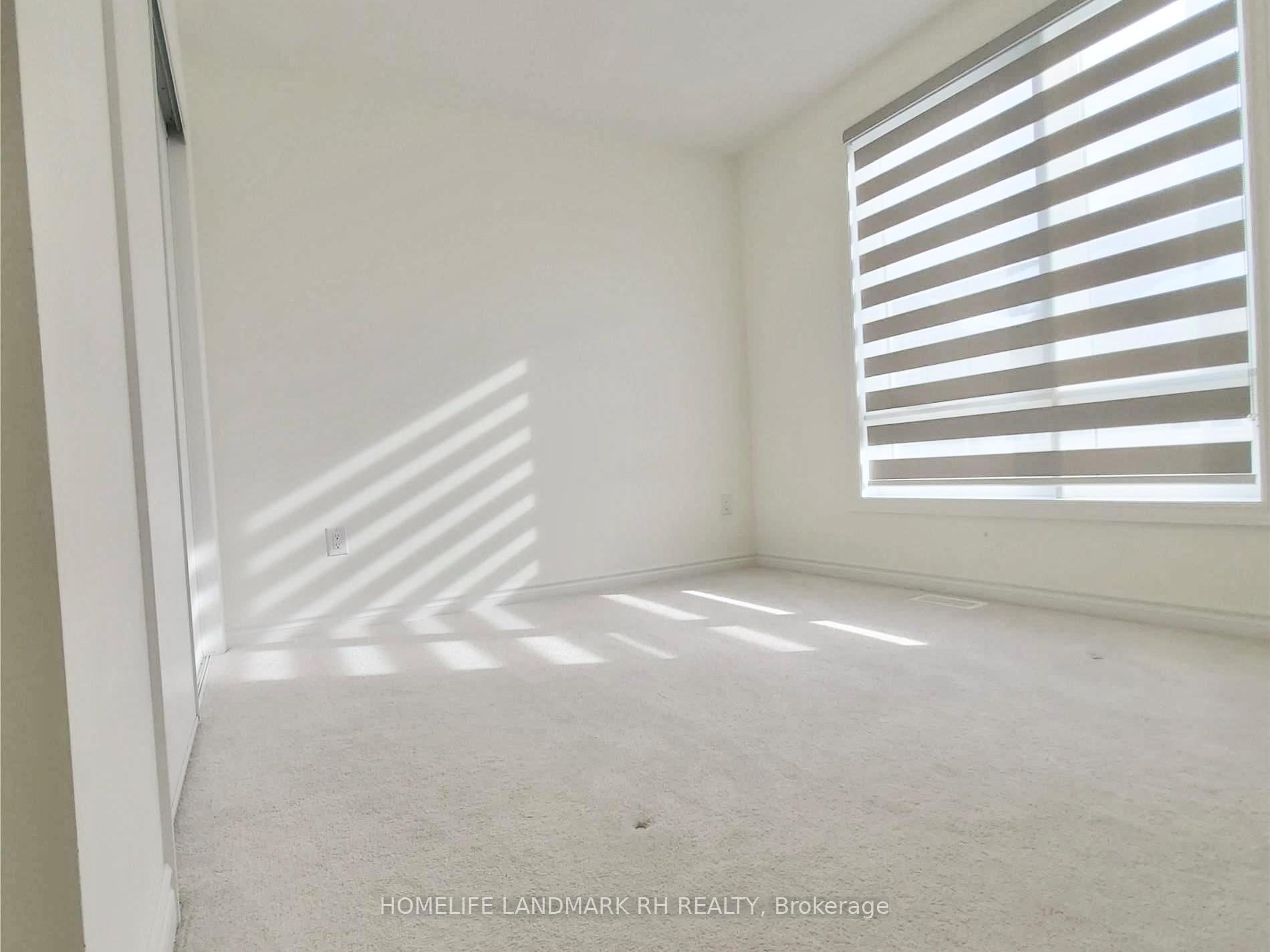 Photo 19 of 31 Chicago Lane, Markham, Wismer — HOMEH
