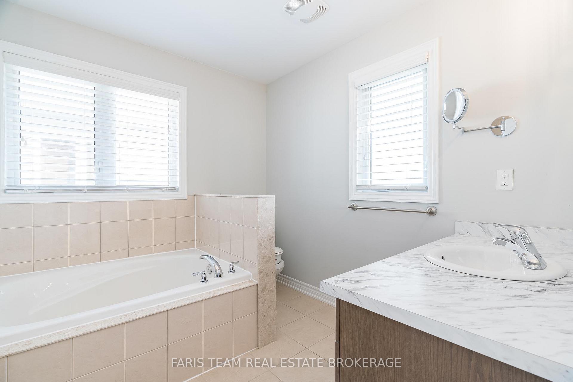 Photo 2 of 3137 Emperor Drive, Orillia — HOMEH
