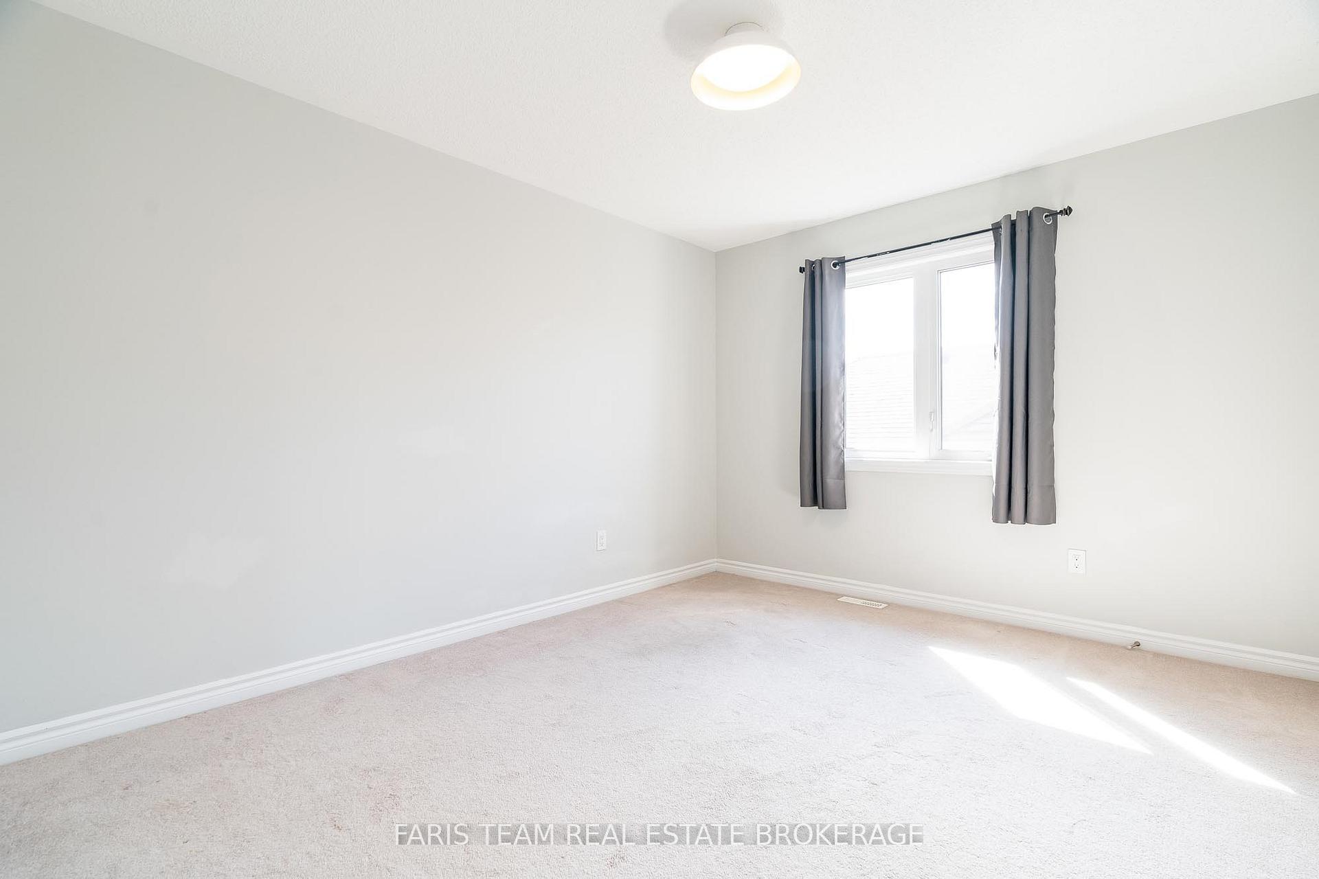 Photo 6 of 3137 Emperor Drive, Orillia — HOMEH