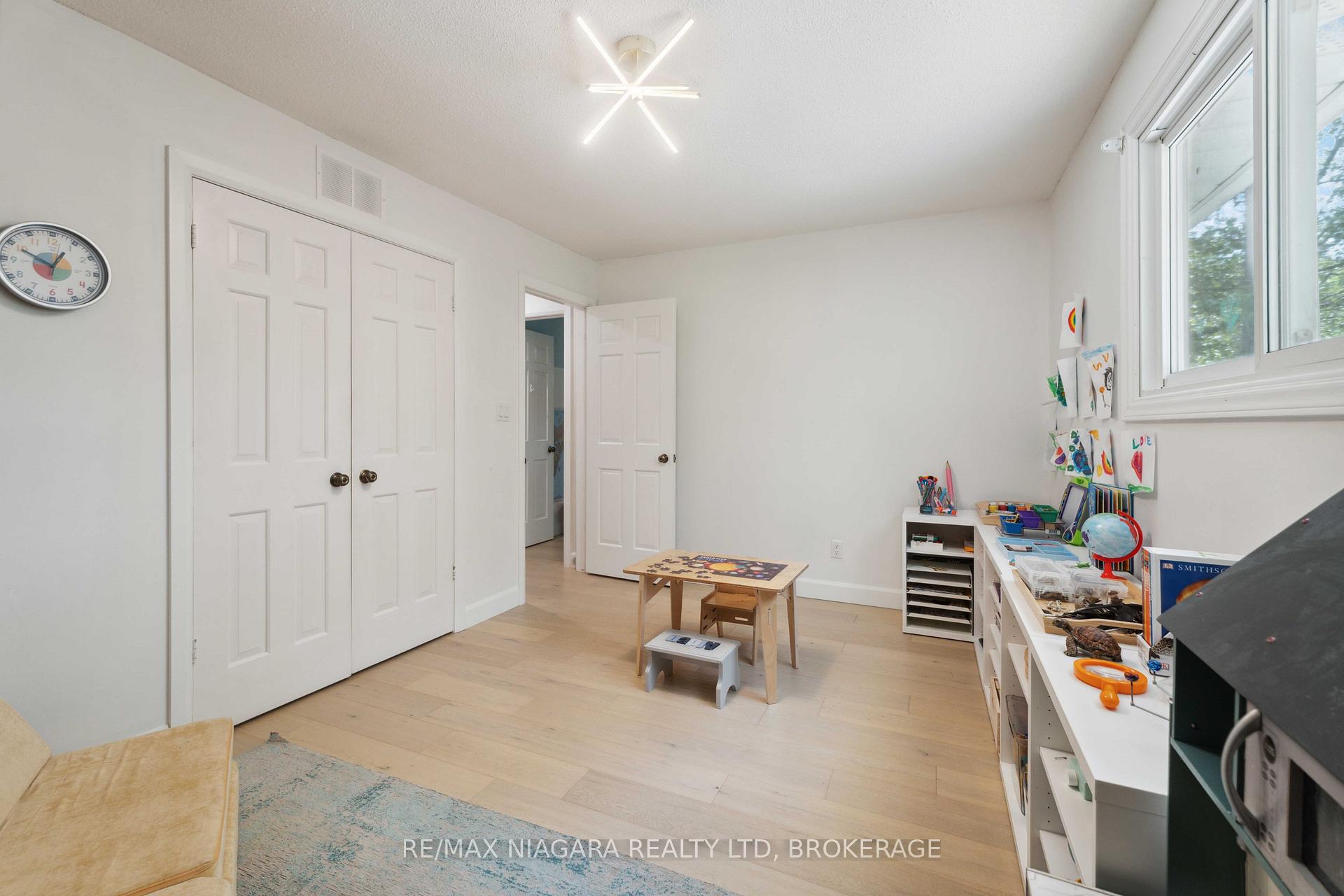 Photo 29 of 22 Berkhout Terrace, Pelham, Fonthill — HOMEH