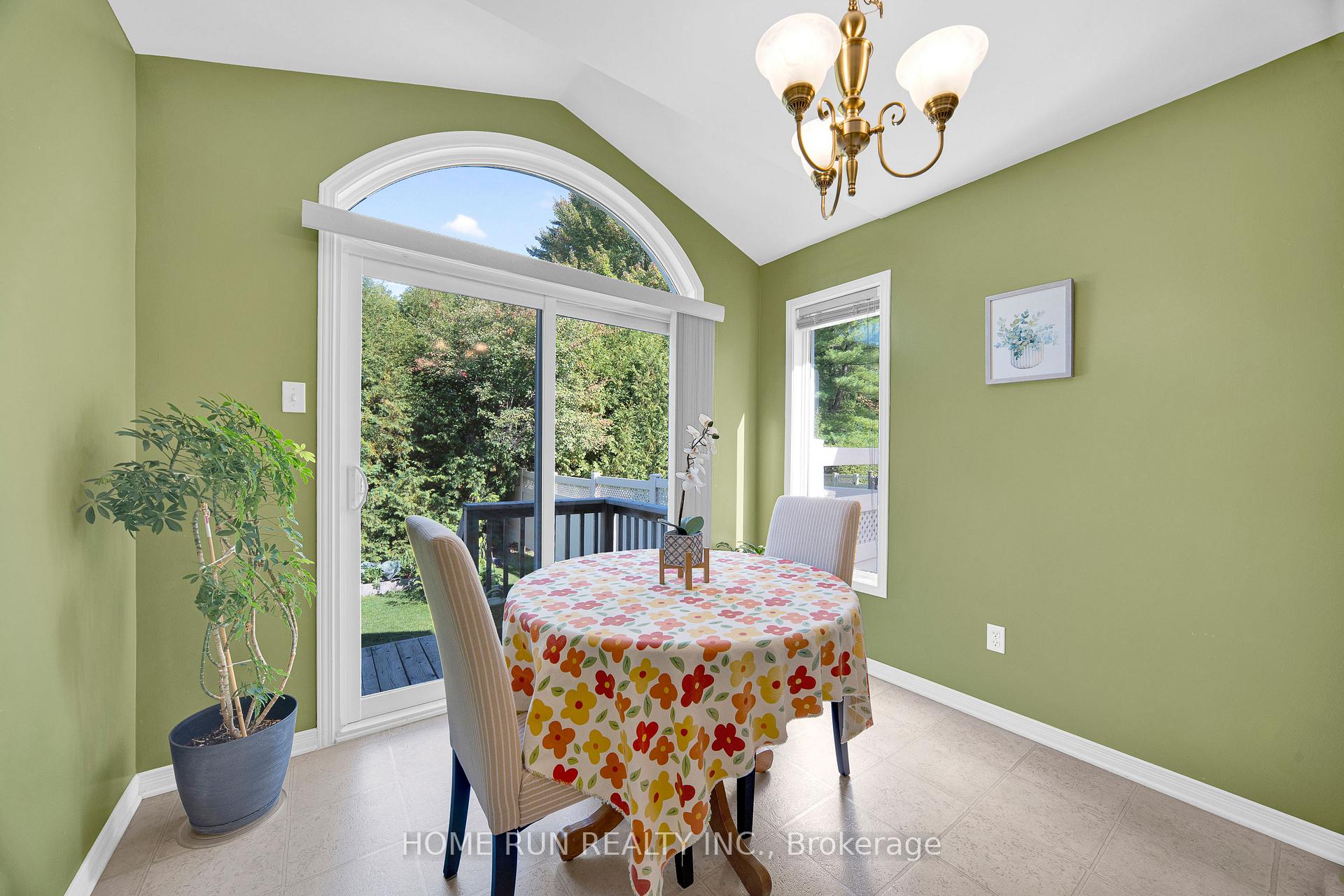 Photo 11 of 1629 Henri Lauzon Street, Ottawa, Chapel Hill — HOMEH