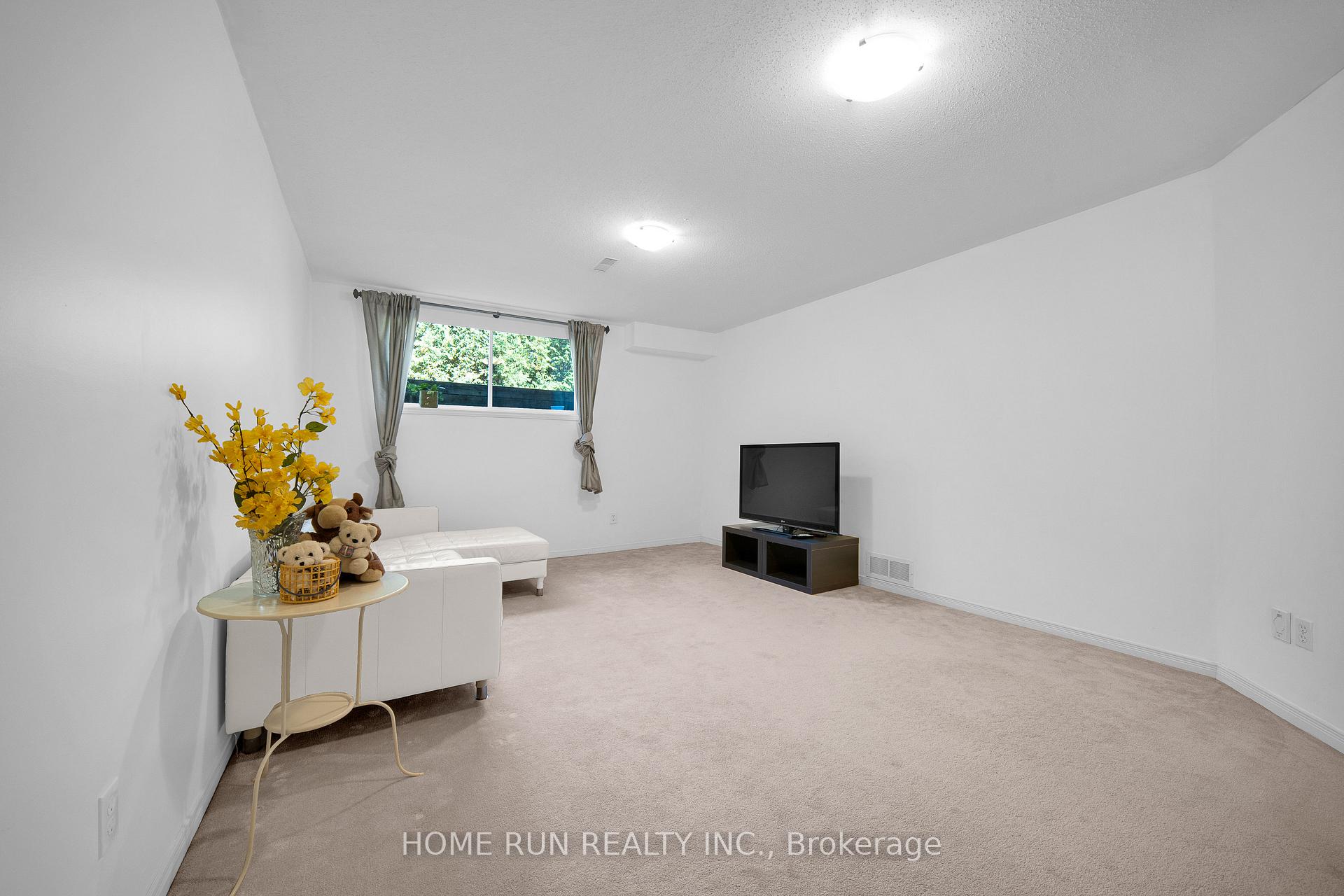 Photo 26 of 1629 Henri Lauzon Street, Ottawa, Chapel Hill — HOMEH
