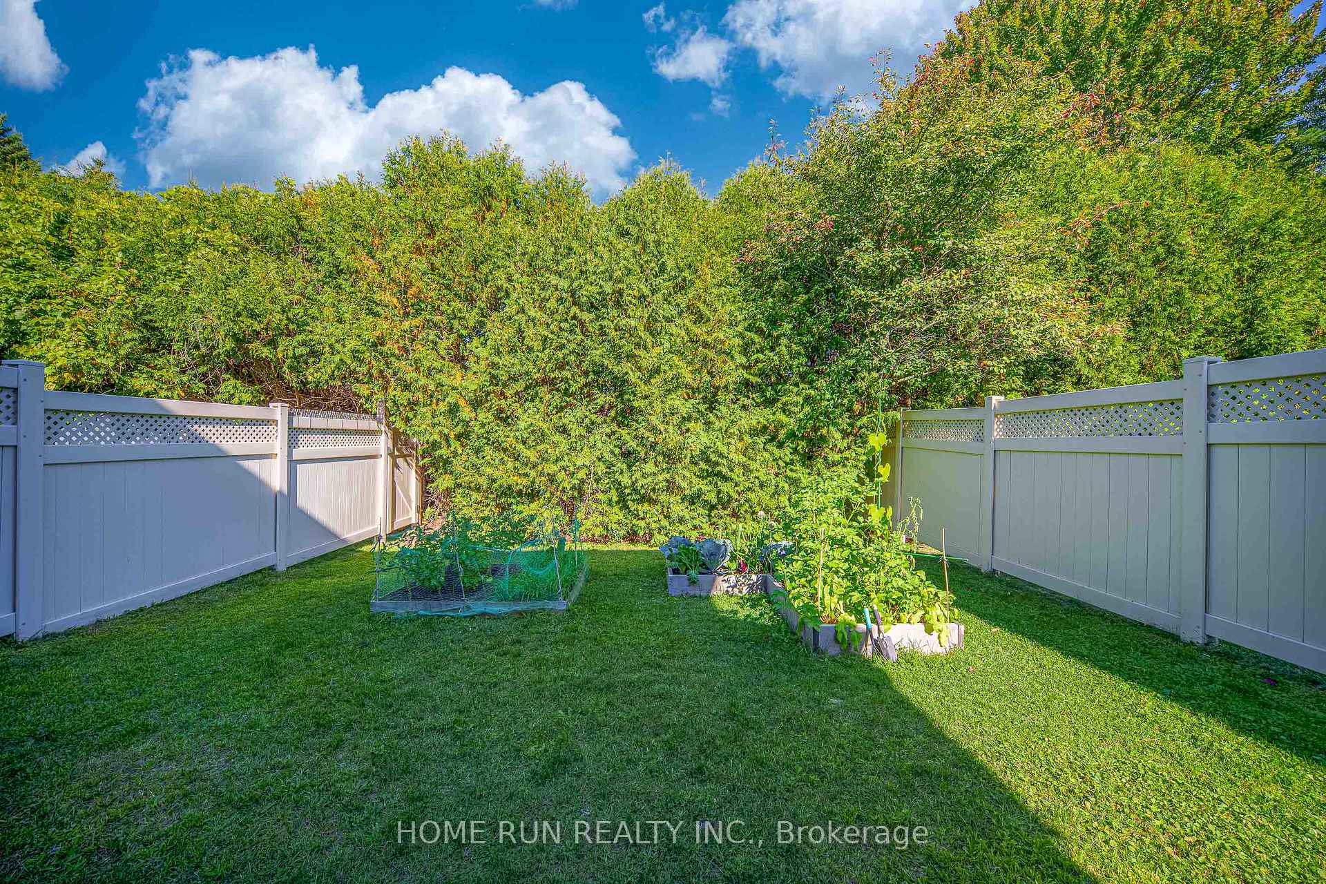 Photo 28 of 1629 Henri Lauzon Street, Ottawa, Chapel Hill — HOMEH