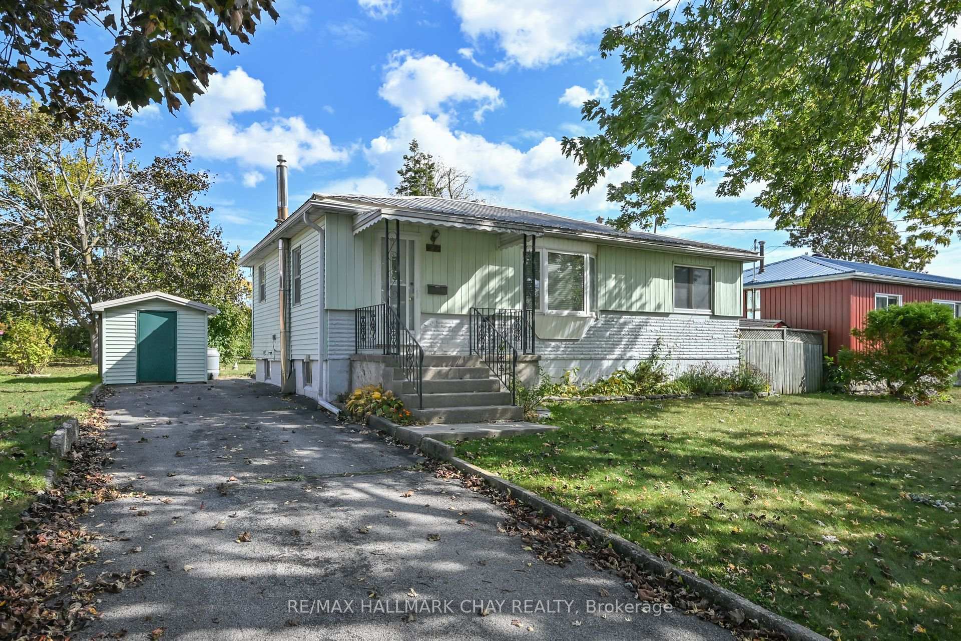 Photo 1 of 20 Leach Street, Orillia — HOMEH