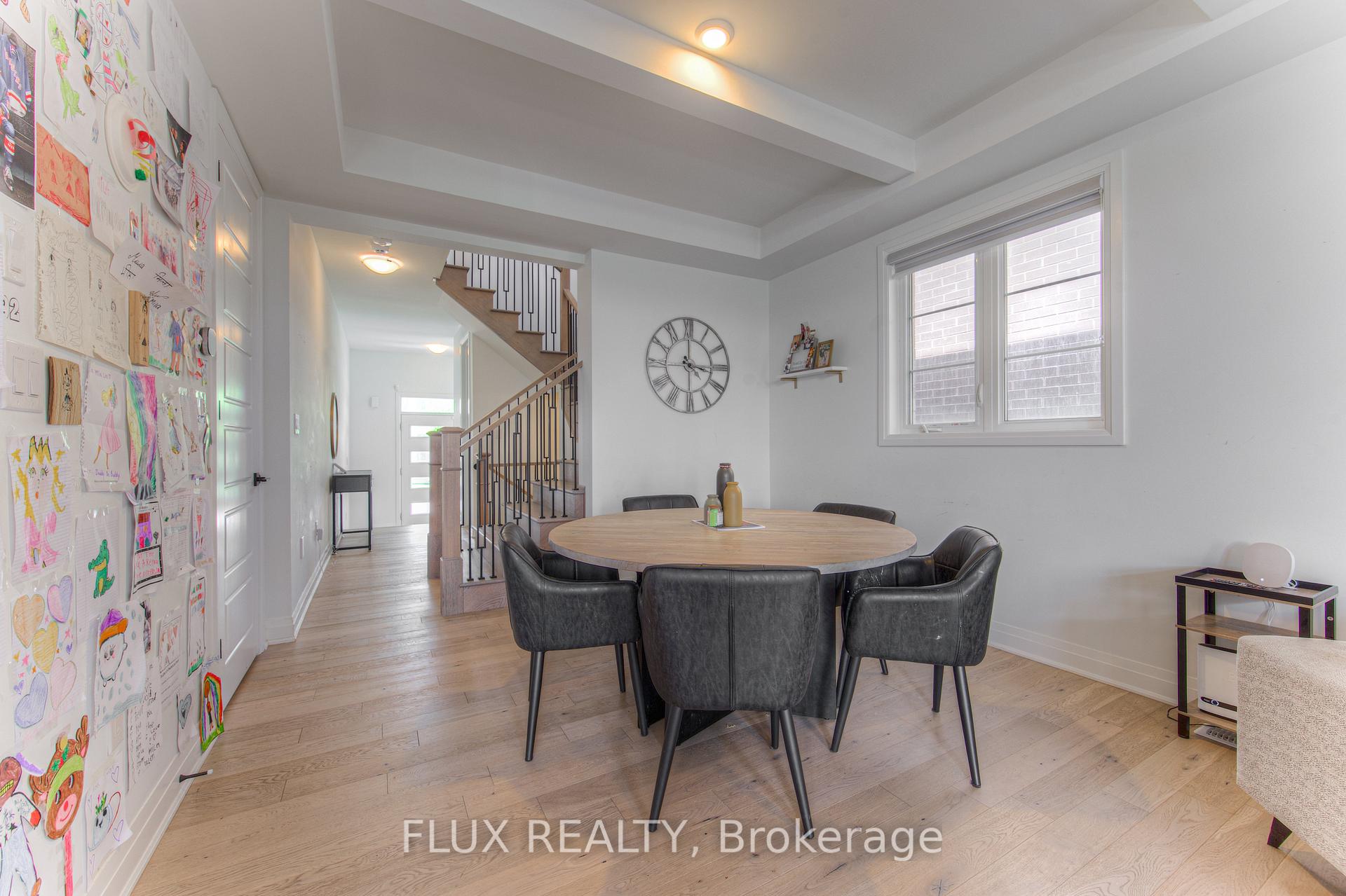Photo 24 of 1709 Thames Circle, Milton, Bowes — HOMEH