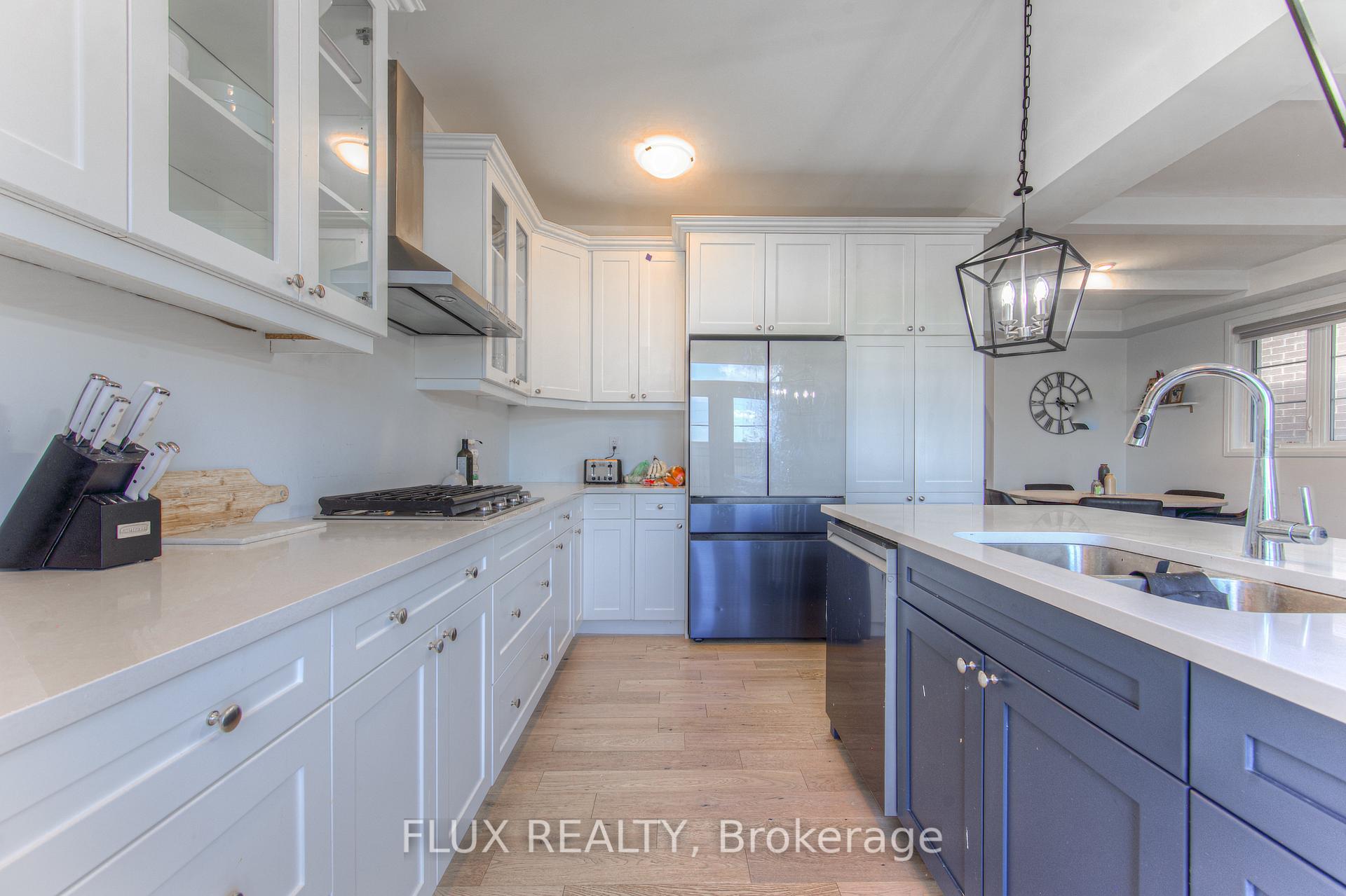 Photo 18 of 1709 Thames Circle, Milton, Bowes — HOMEH