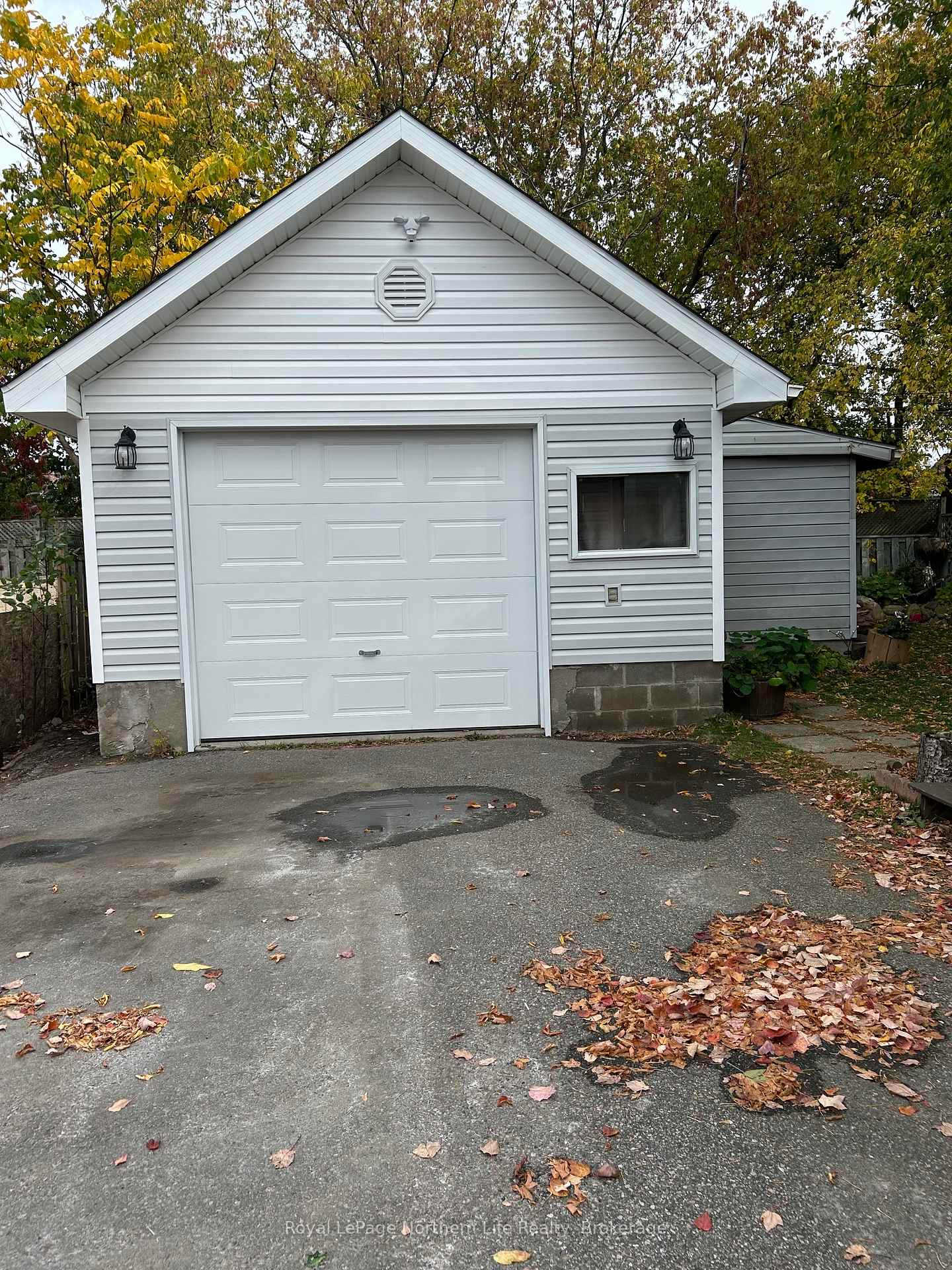 Photo 16 of 128 Victoria Street E, North Bay, Central — HOMEH