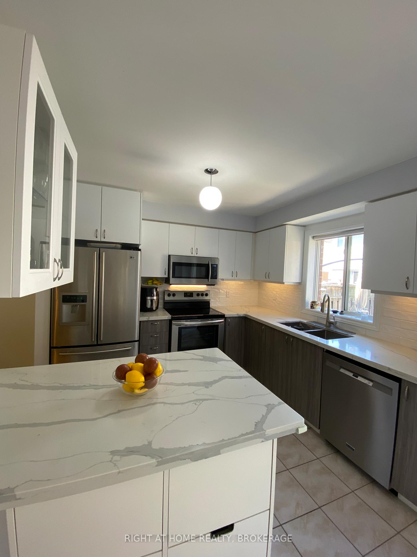 Photo 11 of 1317 Cartmer Way, Milton, Dempsey — HOMEH