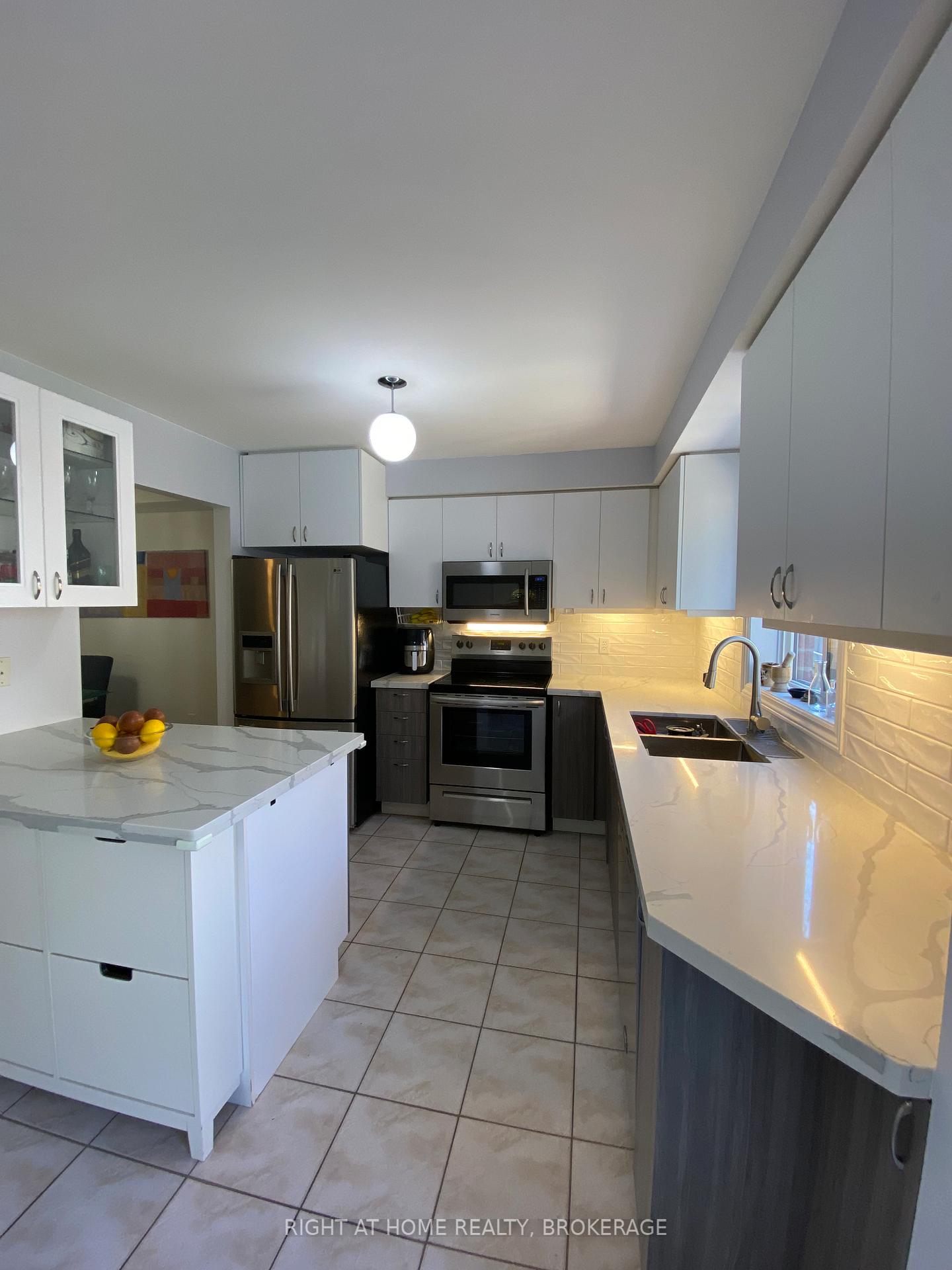 Photo 14 of 1317 Cartmer Way, Milton, Dempsey — HOMEH