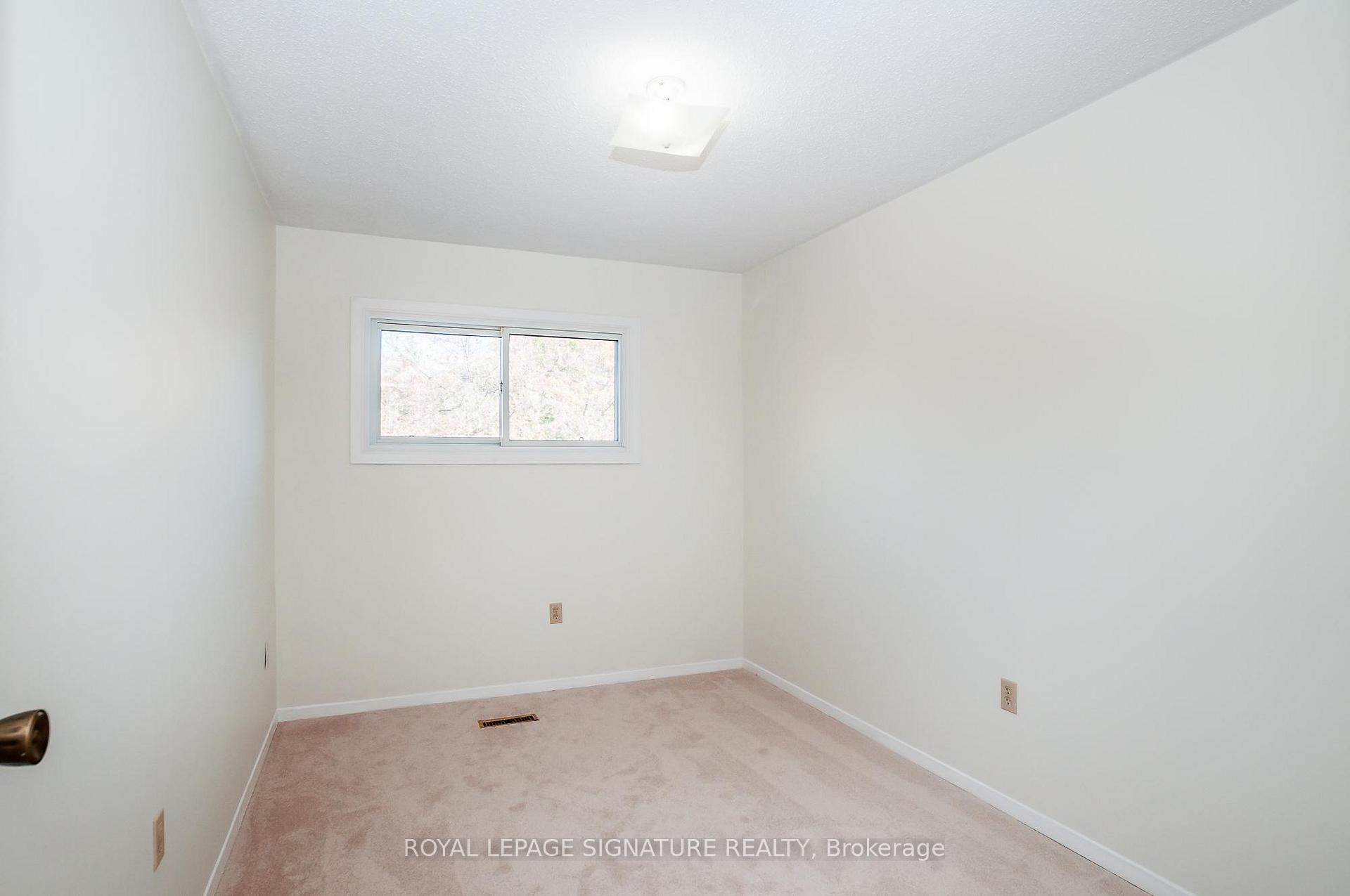 Photo 16 of 45 Augusta Court, Markham, Royal Orchard — HOMEH