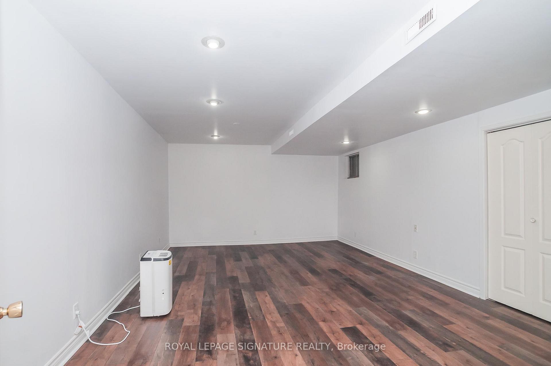 Photo 18 of 45 Augusta Court, Markham, Royal Orchard — HOMEH