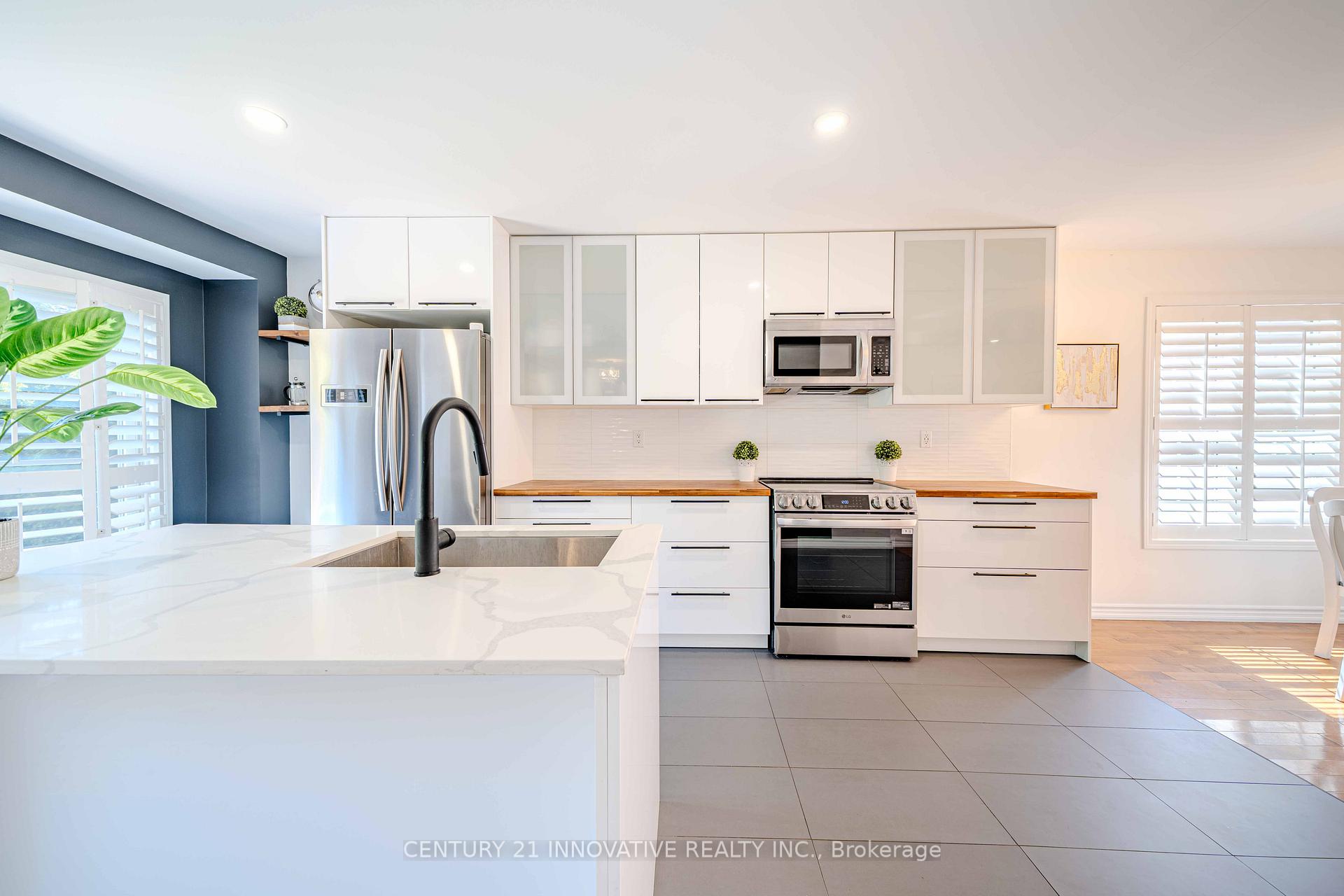 Photo 3 of 1633 Gowling Terrace, Milton, Clarke — HOMEH