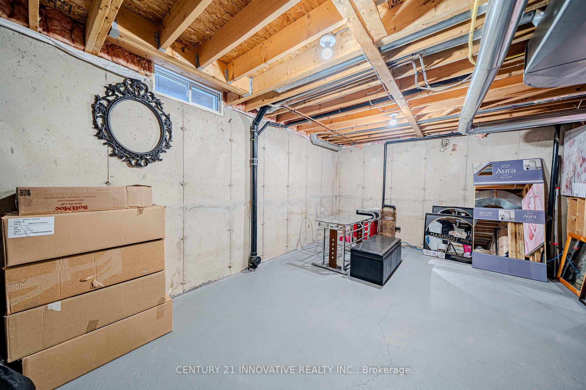 Photo 22 of 1633 Gowling Terrace, Milton, Clarke — HOMEH