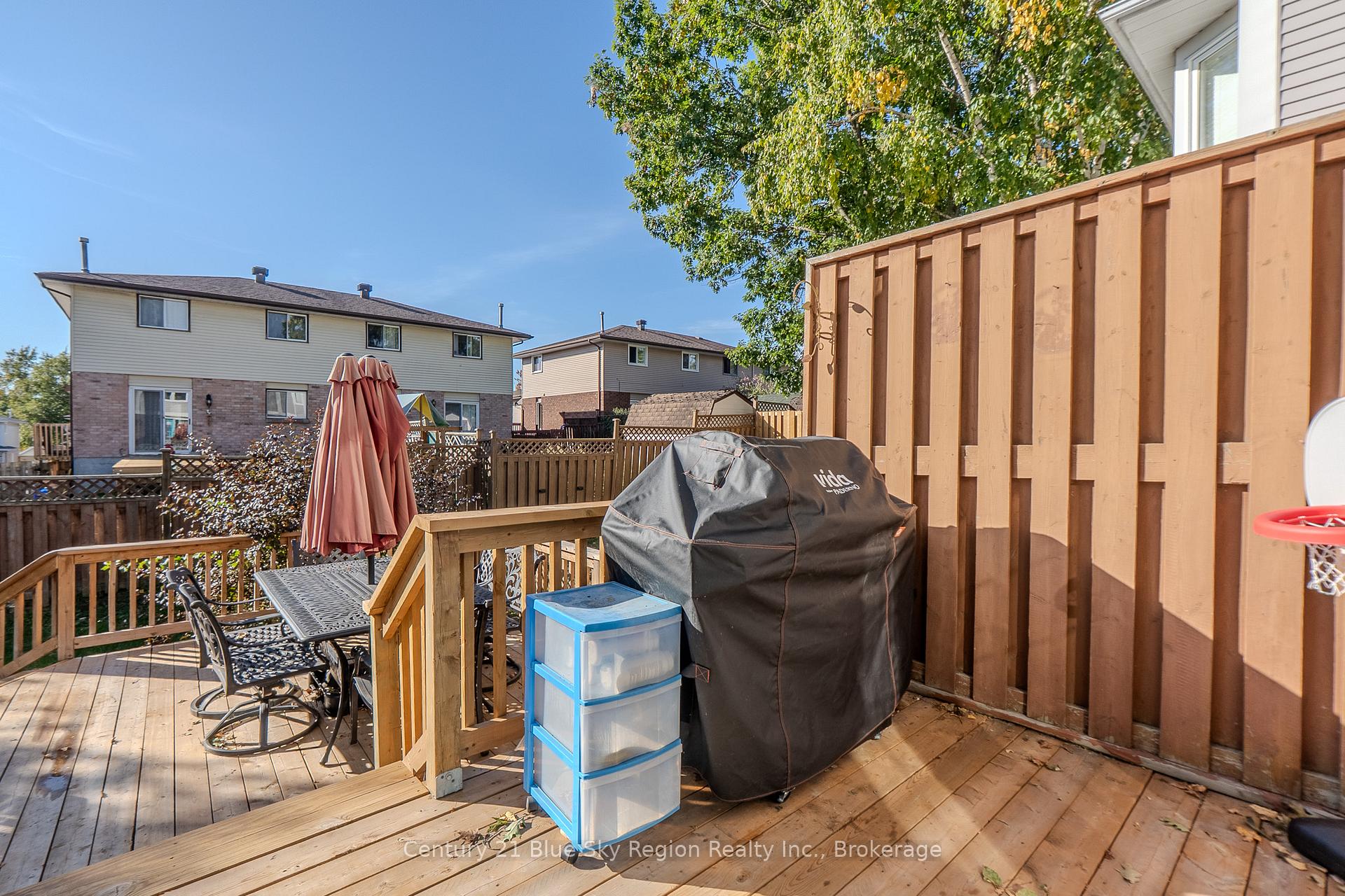 Photo 36 of 166 Cloverbrae Crescent, North Bay, Ferris — HOMEH
