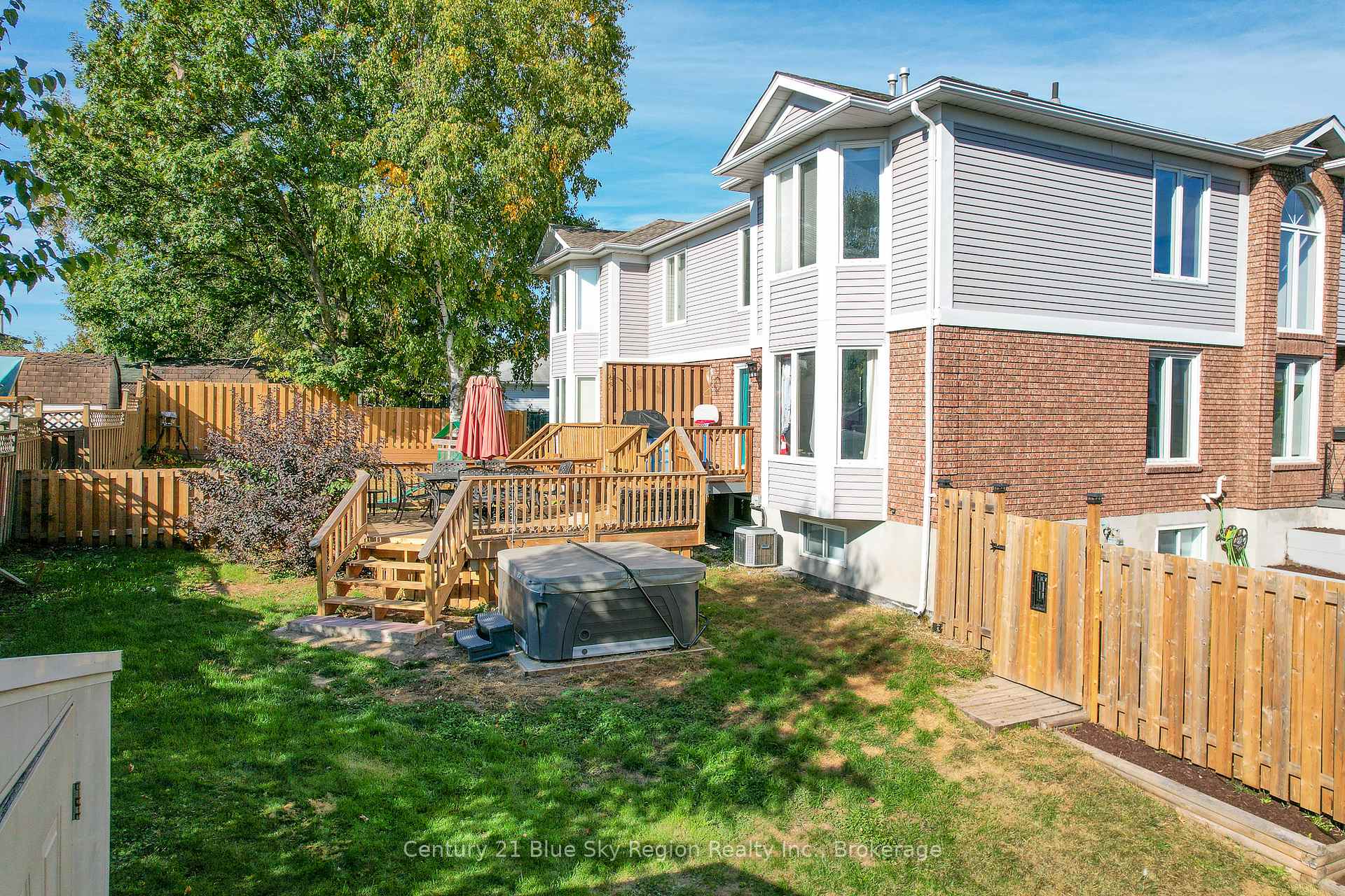 Photo 41 of 166 Cloverbrae Crescent, North Bay, Ferris — HOMEH