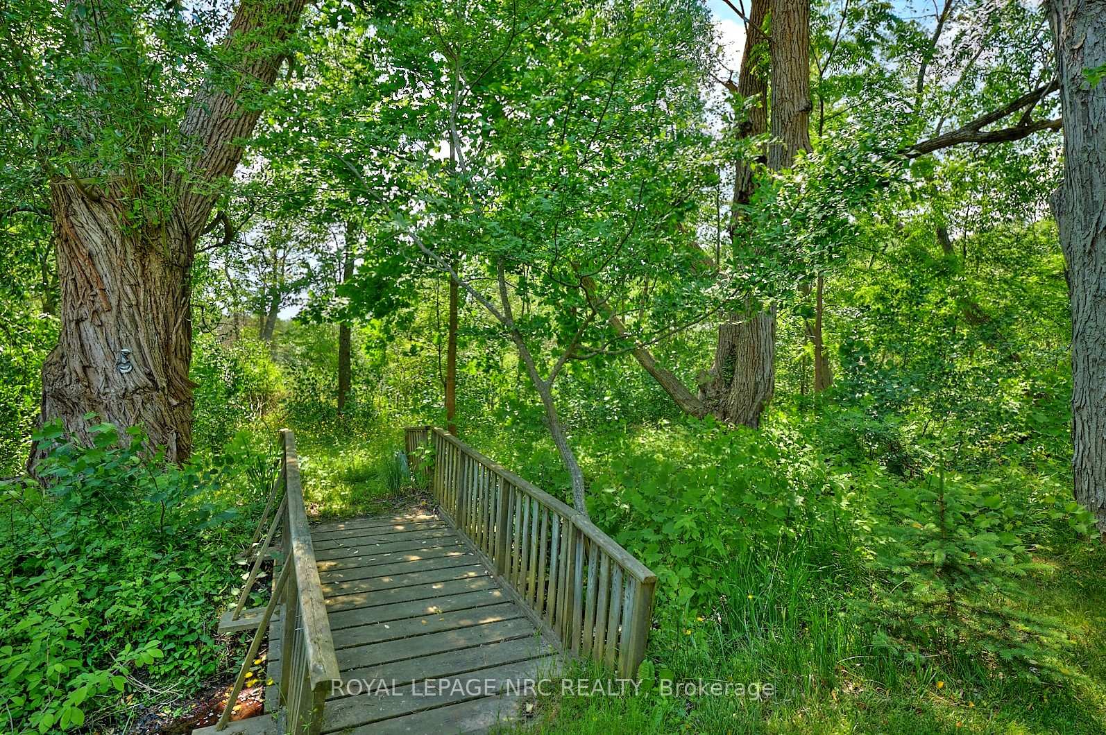 Photo 12 of 2834 McSherry Lane, Pelham, Fonthill — HOMEH