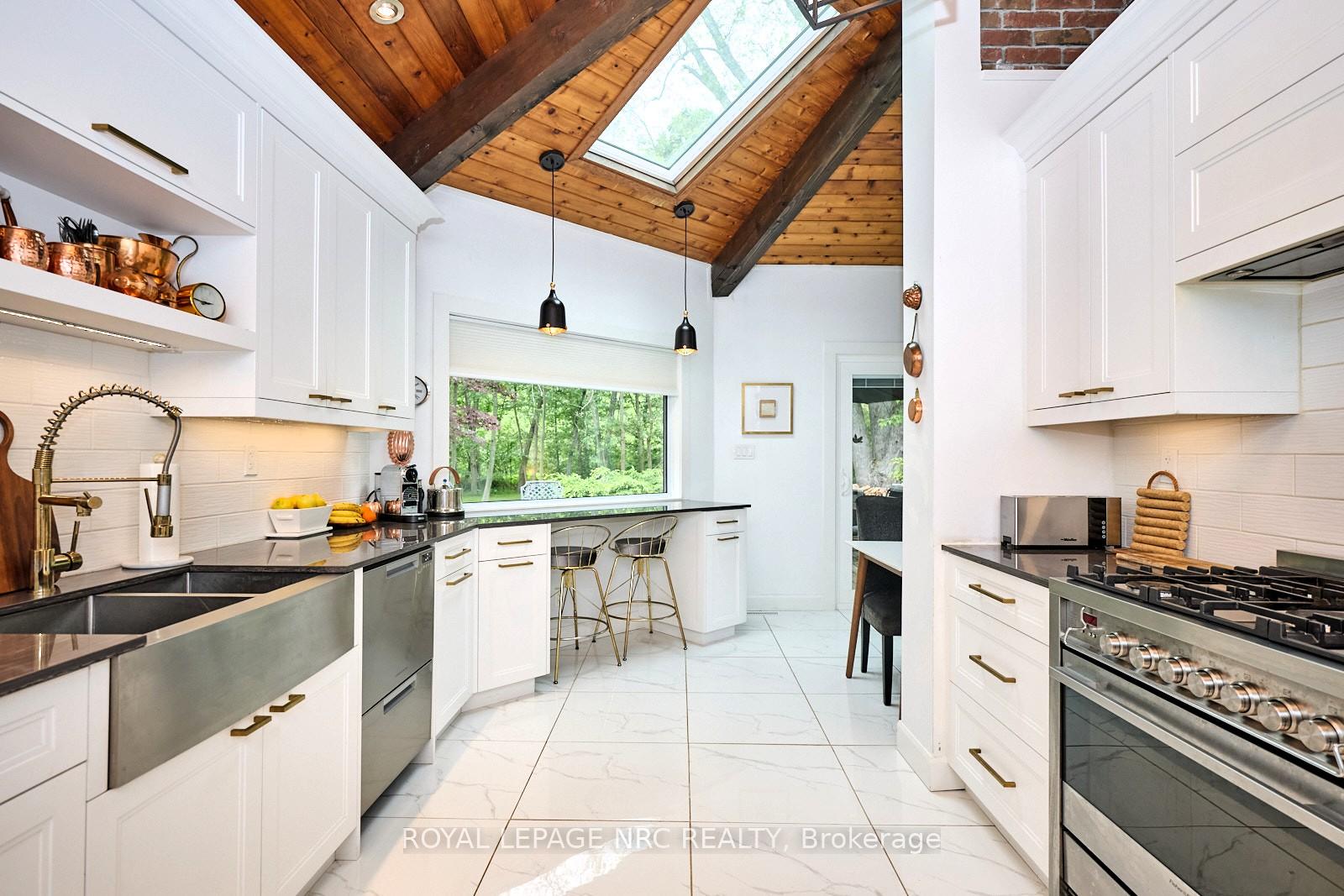 Photo 25 of 2834 McSherry Lane, Pelham, Fonthill — HOMEH
