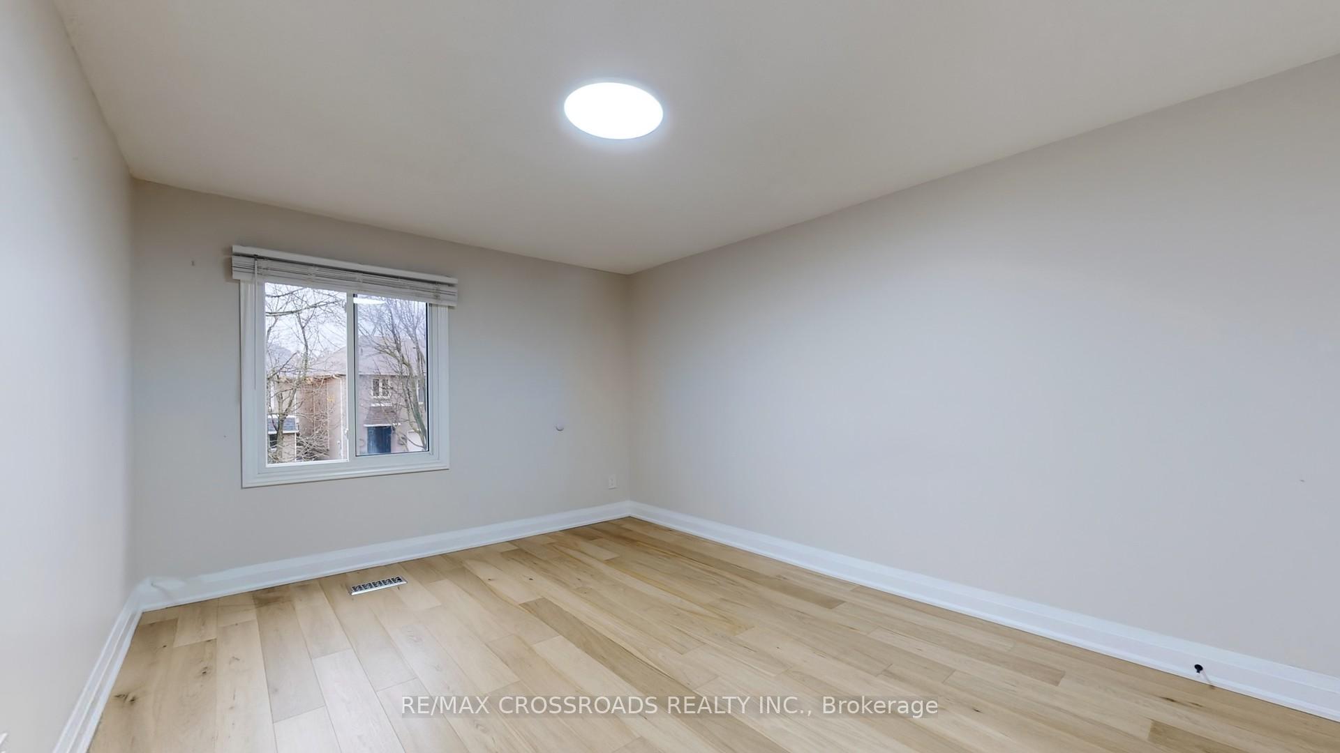 Photo 21 of 54 Foxglove Court, Markham, Unionville — HOMEH