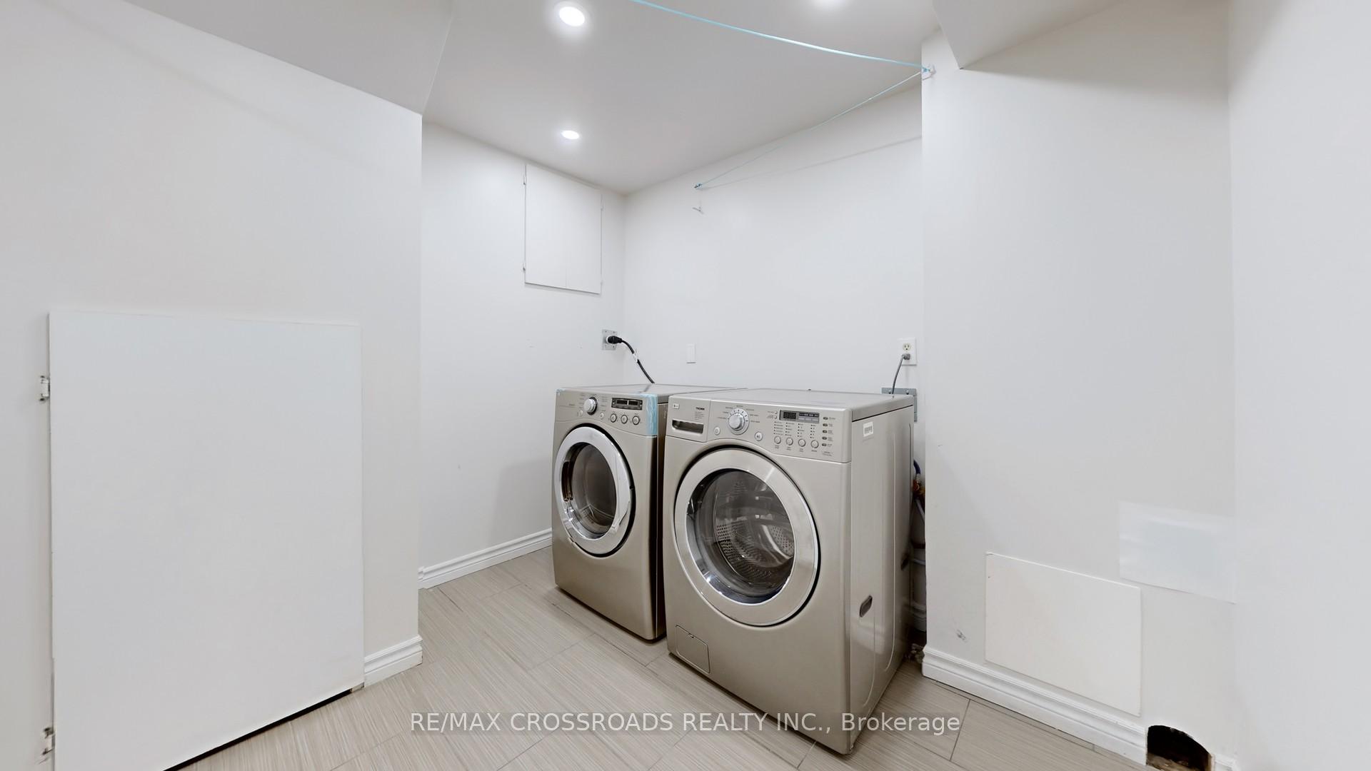 Photo 29 of 54 Foxglove Court, Markham, Unionville — HOMEH