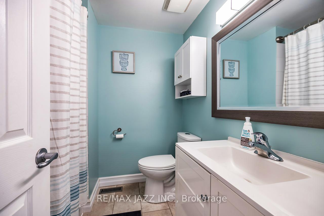 Photo 19 of 1503 Wecker Drive, Oshawa, Lakeview — HOMEH
