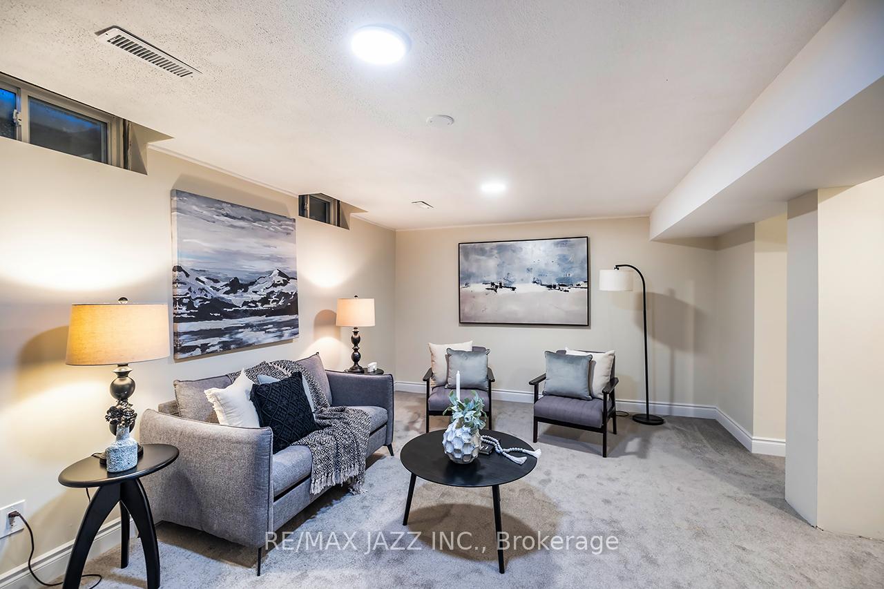 Photo 21 of 1503 Wecker Drive, Oshawa, Lakeview — HOMEH