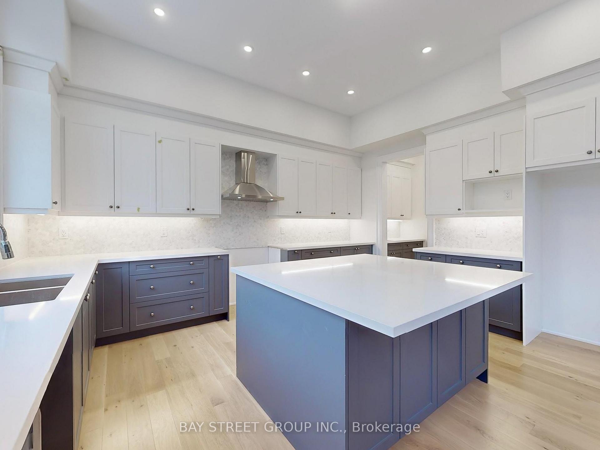Photo 7 of 31 Meizhou Avenue, Markham, Angus Glen — HOMEH