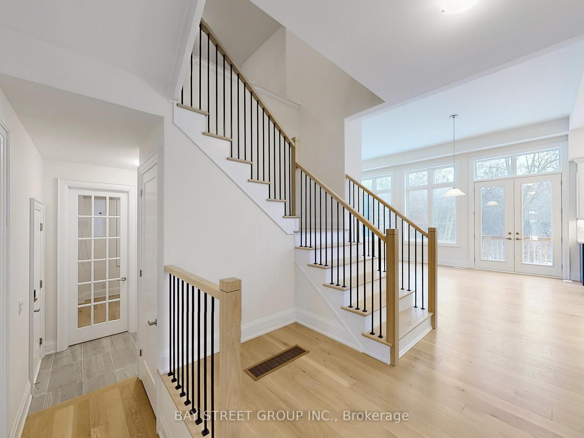 Photo 9 of 31 Meizhou Avenue, Markham, Angus Glen — HOMEH
