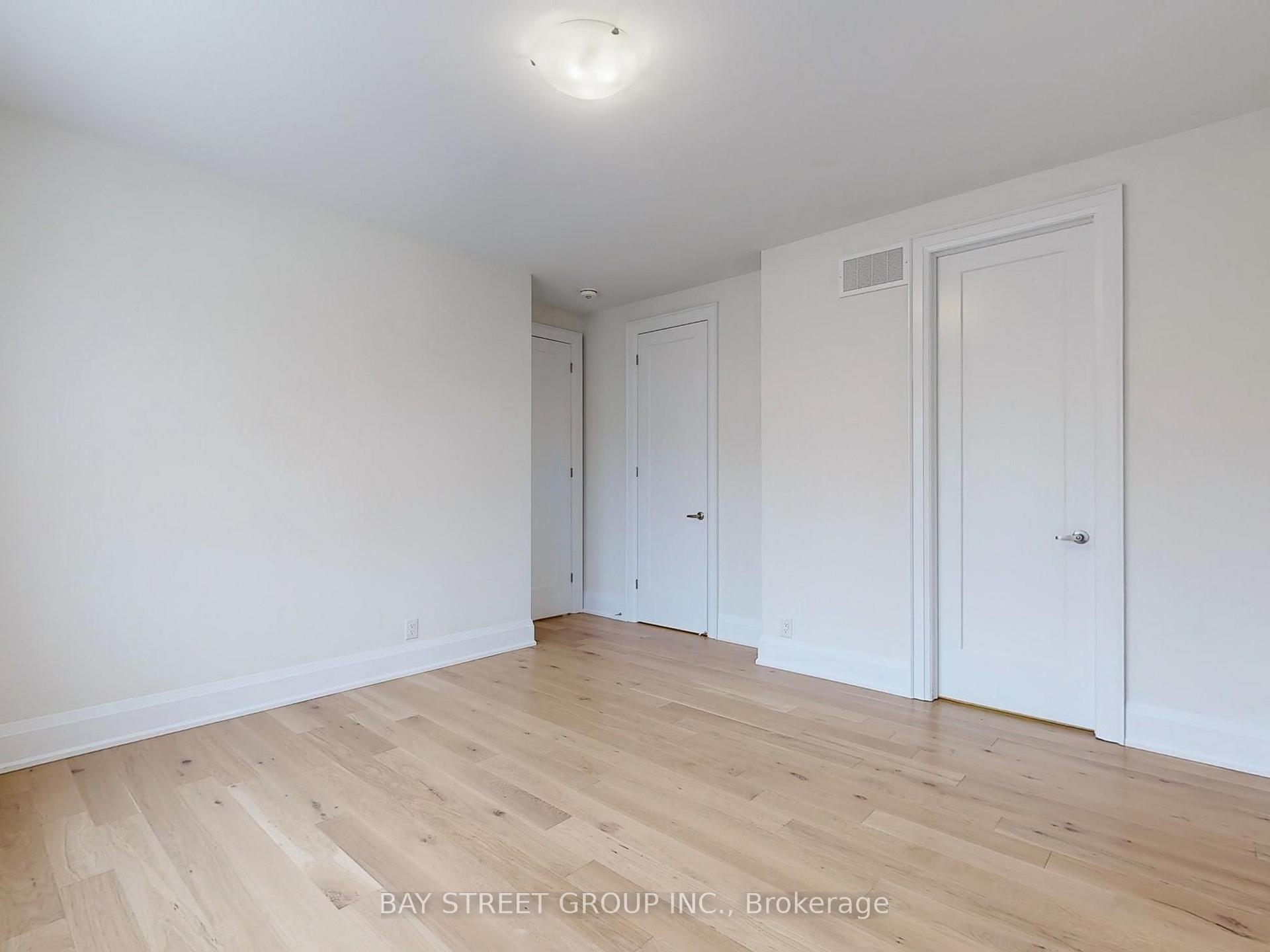 Photo 15 of 31 Meizhou Avenue, Markham, Angus Glen — HOMEH