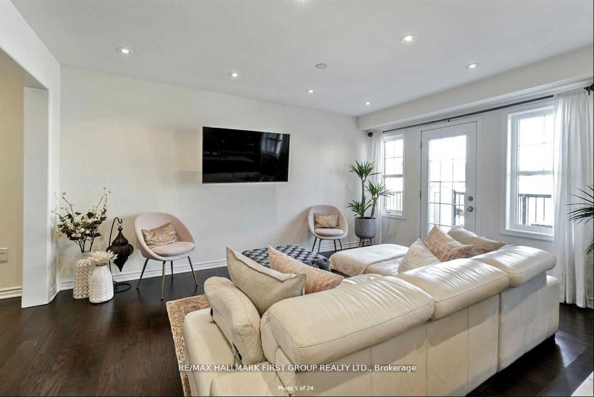 Photo 21 of Unit 122, 1000 Asleton Boulevard, Milton, Willmott — HOMEH
