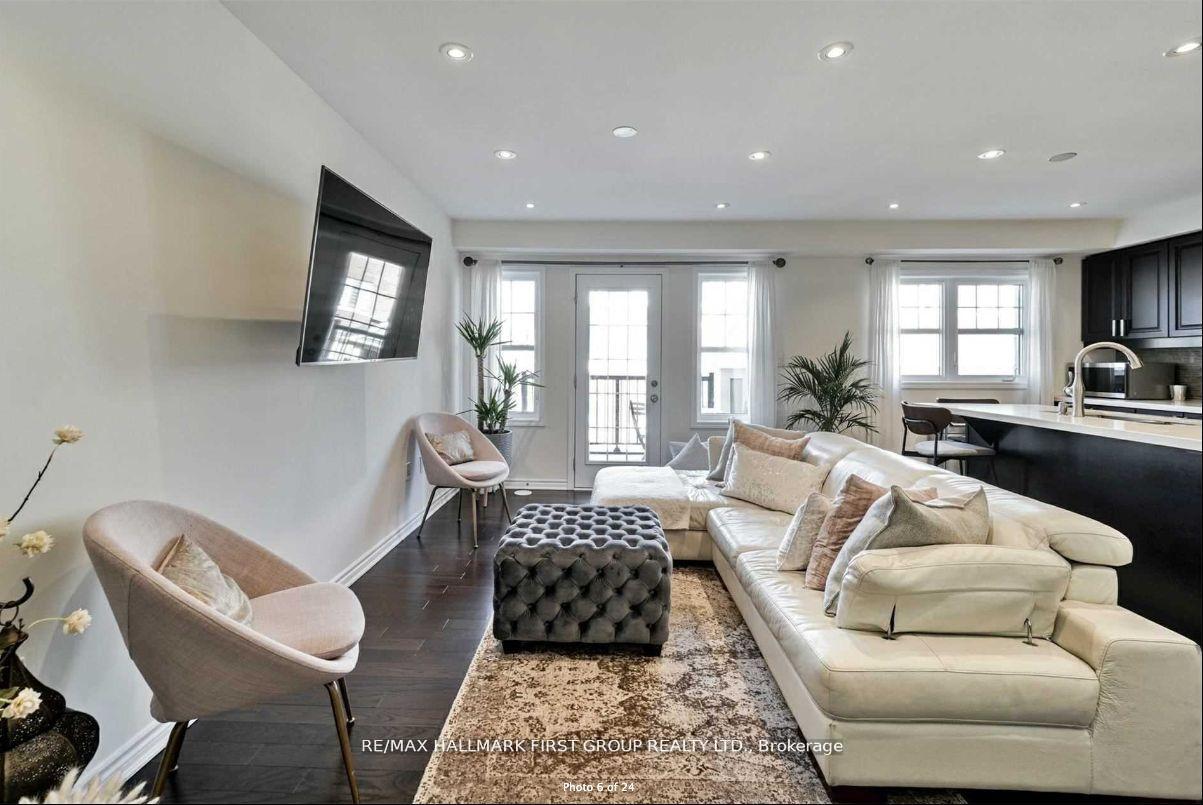 Photo 2 of Unit 122, 1000 Asleton Boulevard, Milton, Willmott — HOMEH