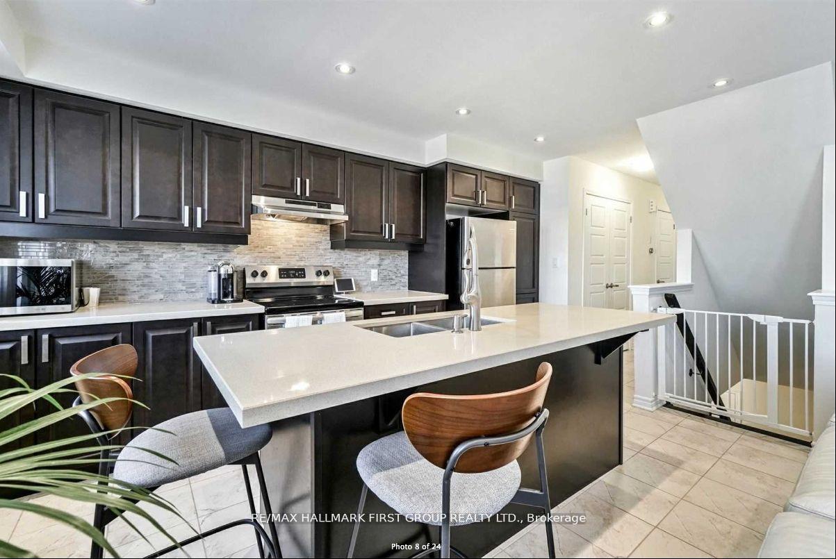 Photo 3 of Unit 122, 1000 Asleton Boulevard, Milton, Willmott — HOMEH