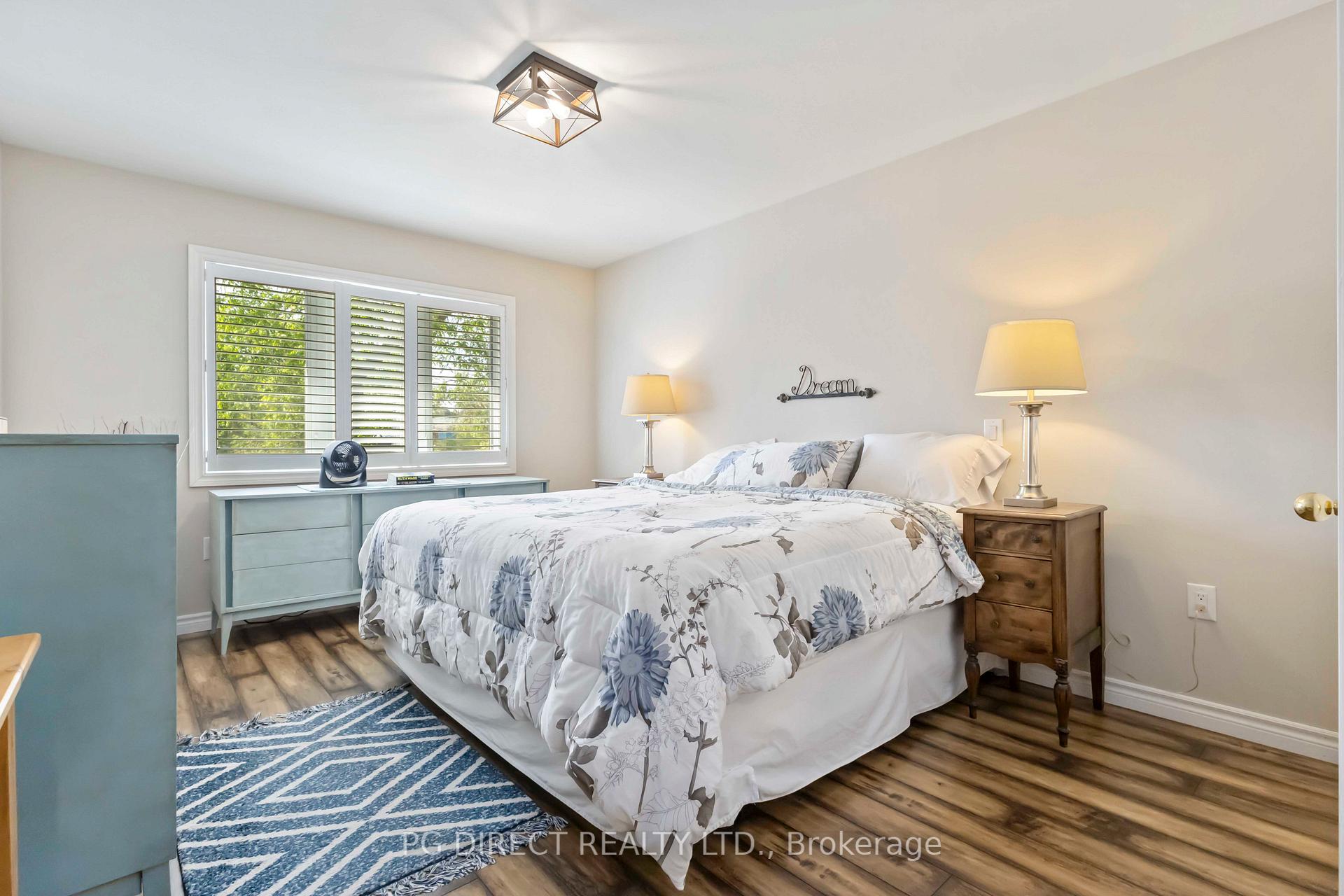 Photo 11 of 99 James Street E, Orillia — HOMEH