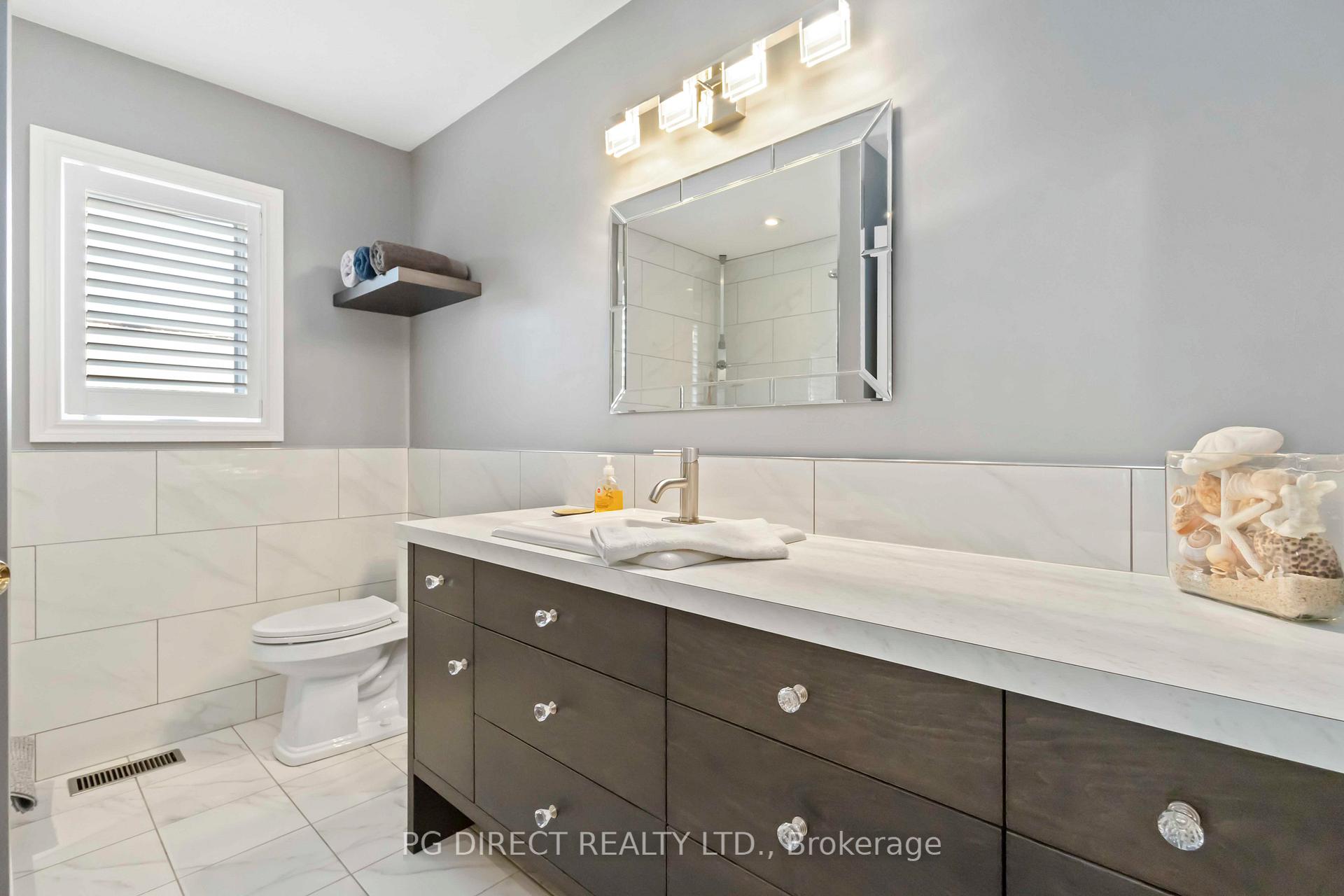 Photo 12 of 99 James Street E, Orillia — HOMEH