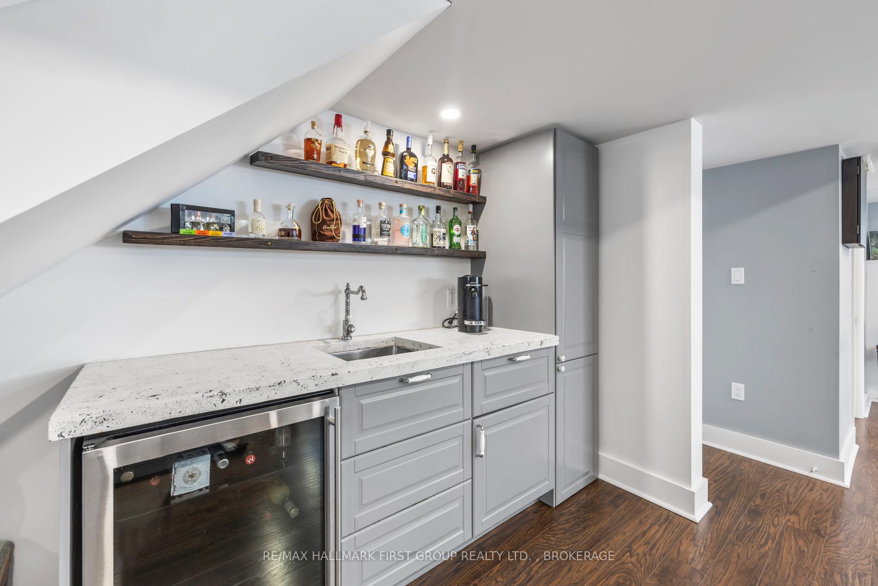 Photo 32 of 217 Rose Abbey Drive, Kingston, Kingston East (Incl Barret Crt) — HOMEH