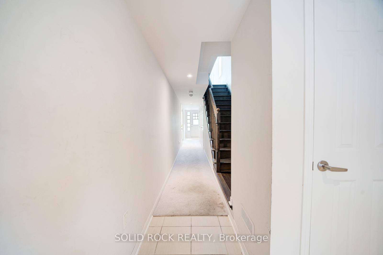 Photo 5 of 840 Atwater Path, Oshawa, Lakeview — HOMEH