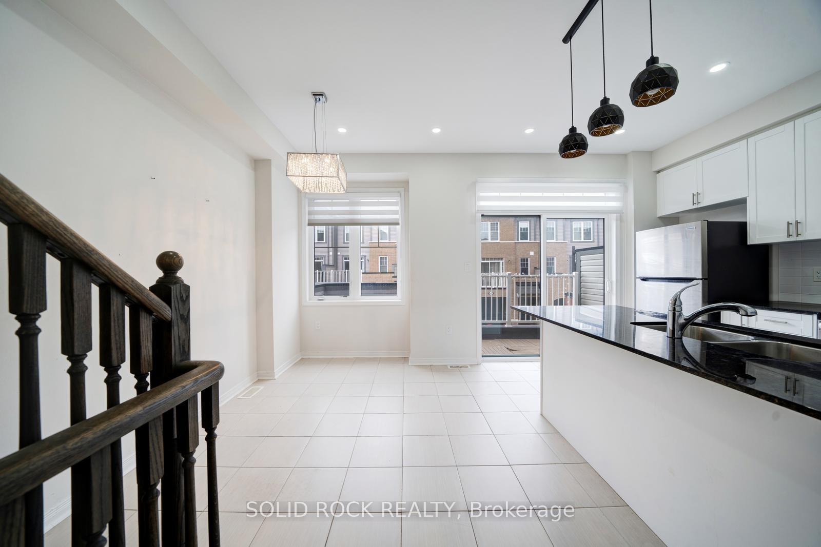 Photo 17 of 840 Atwater Path, Oshawa, Lakeview — HOMEH