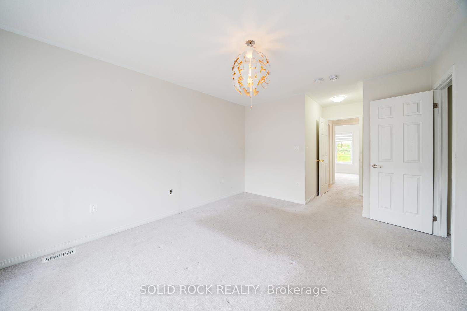 Photo 35 of 840 Atwater Path, Oshawa, Lakeview — HOMEH