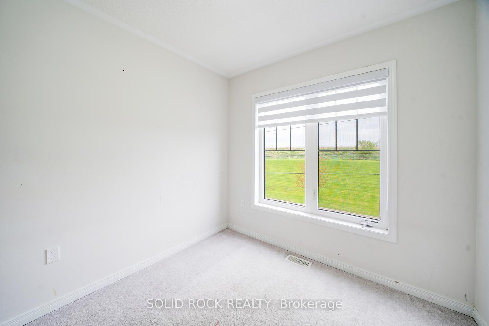 Photo 40 of 840 Atwater Path, Oshawa, Lakeview — HOMEH