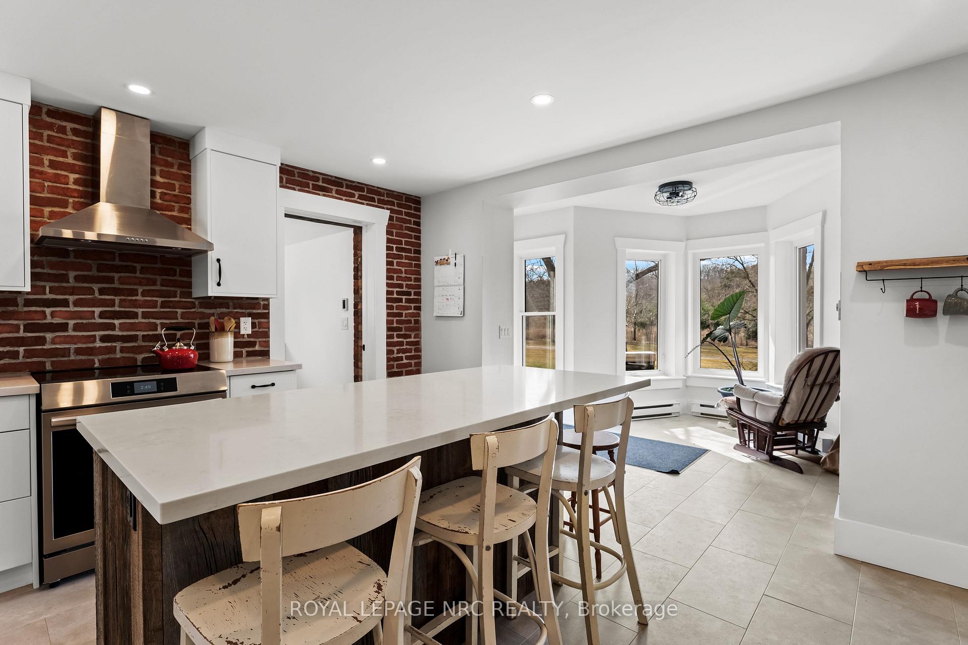 Photo 7 of 94 Roland Road, Pelham, North Pelham — HOMEH