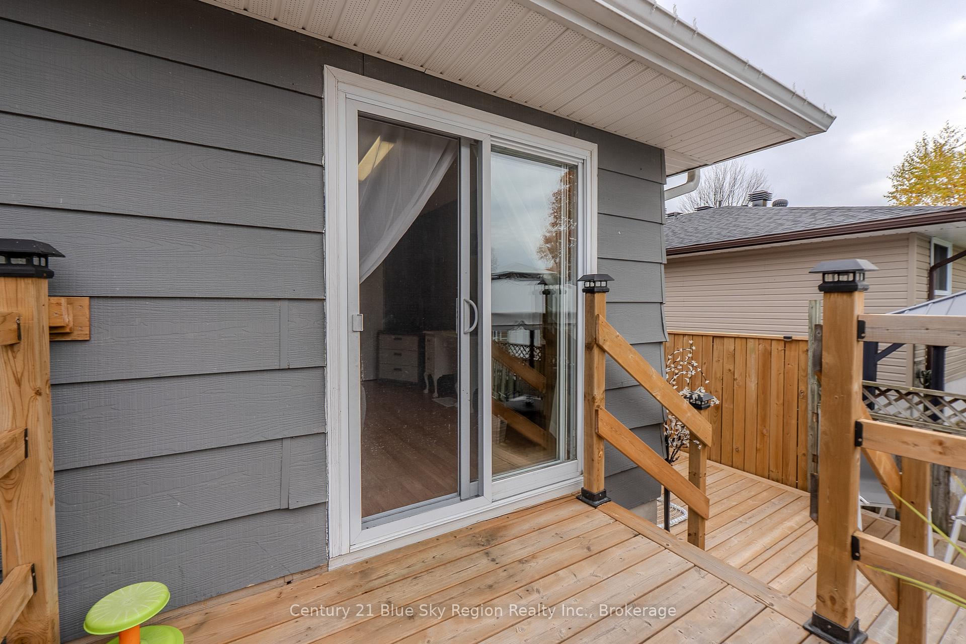 Photo 42 of 19 Massey Drive, North Bay, Ferris — HOMEH